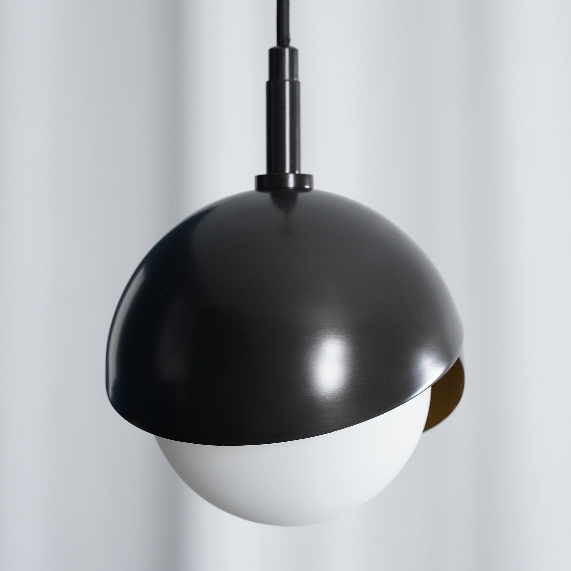Elegant Earring Pendant Light - Modern Hanging Chandelier for Bedroom, Dining Room & Living Room Decor - Dimmable LED Lighting Fixture for Home & Office