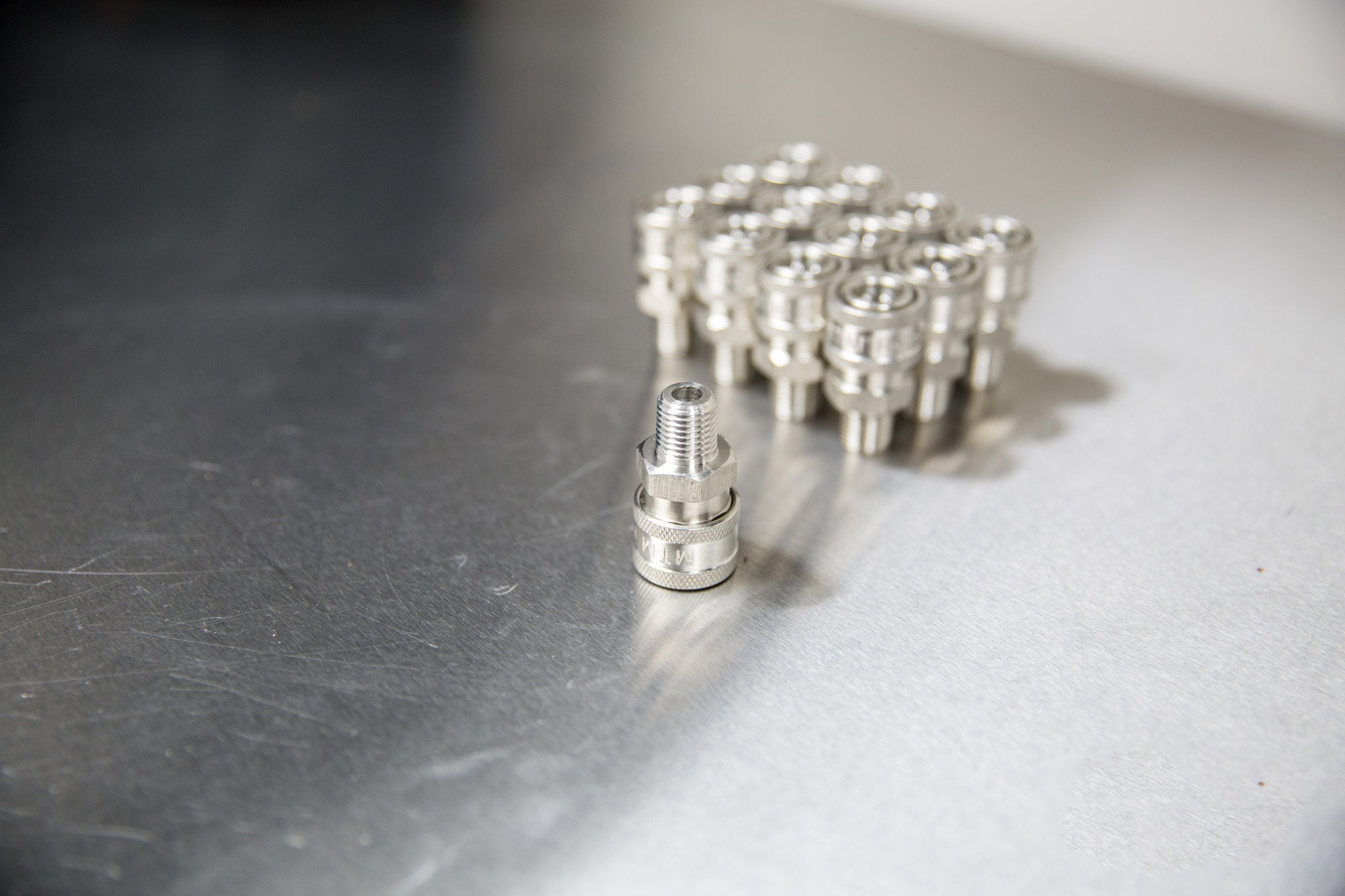 Stainless Steel 1/4 Inch Male Quick Disconnect (QD) Coupler - High Pressure Hydraulic Hose Fitting for Air, Water & Oil Applications
