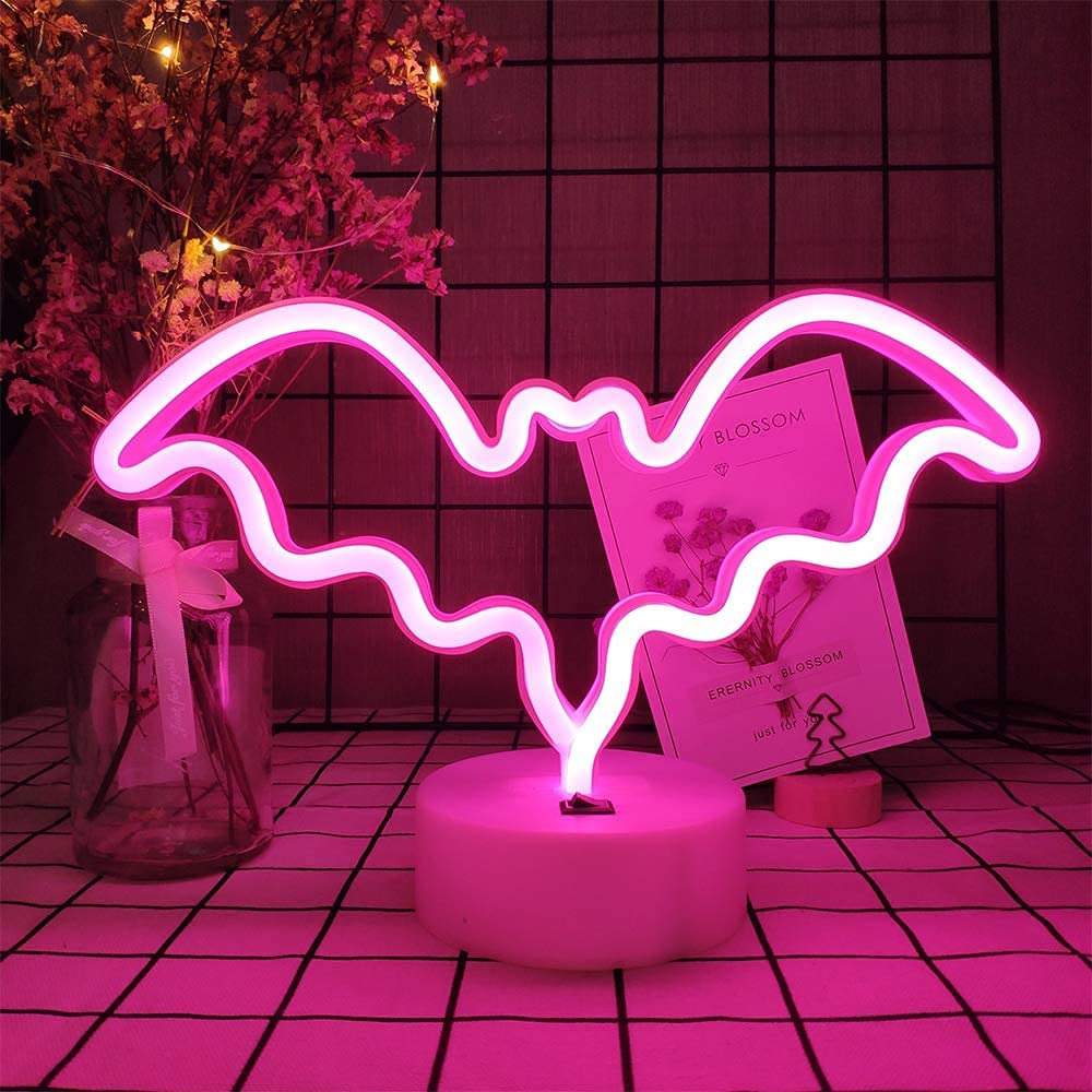LED Cat Night Light - USB/Battery Powered Wall Decor for Kids Bedroom & Nursery