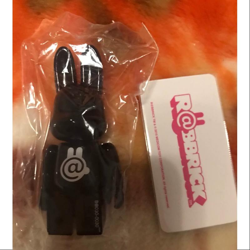 Bearbrick Series 30 SUPER Secret R@BBRICK 100% Collectible Figure - Limited Edition Vinyl Art Toy for Display & Gift Giving - Perfect for Anime Fans, Collectors & Home Decor