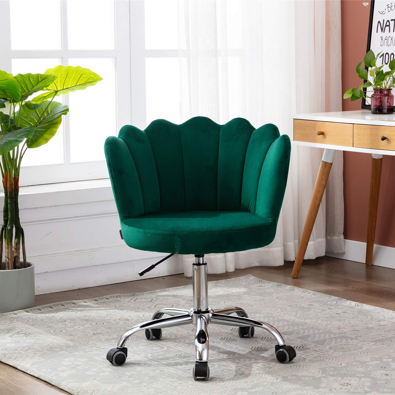 SSLine Velvet Desk Chair - Elegant Upholstered Office Chair with Wheels, Modern Swivel Height Adjustable Task Chair for Home Office, Living Room, Vanity or Leisure Use (Green) | Perfect for Working, Studying & Relaxing