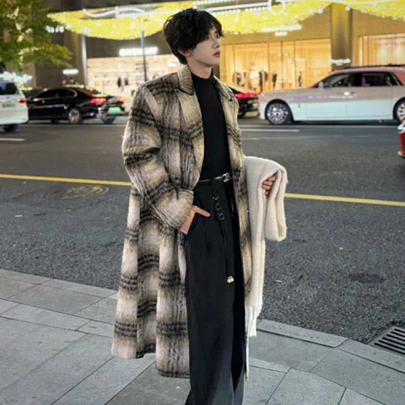 Wool Plaid Coat for Women - Turn Down Collar, Contrast Color Pockets, Single Breasted Winter Jacket | High Street Fashion 2024 | Perfect for Office Wear, Casual Outings & Cold Weather Layering