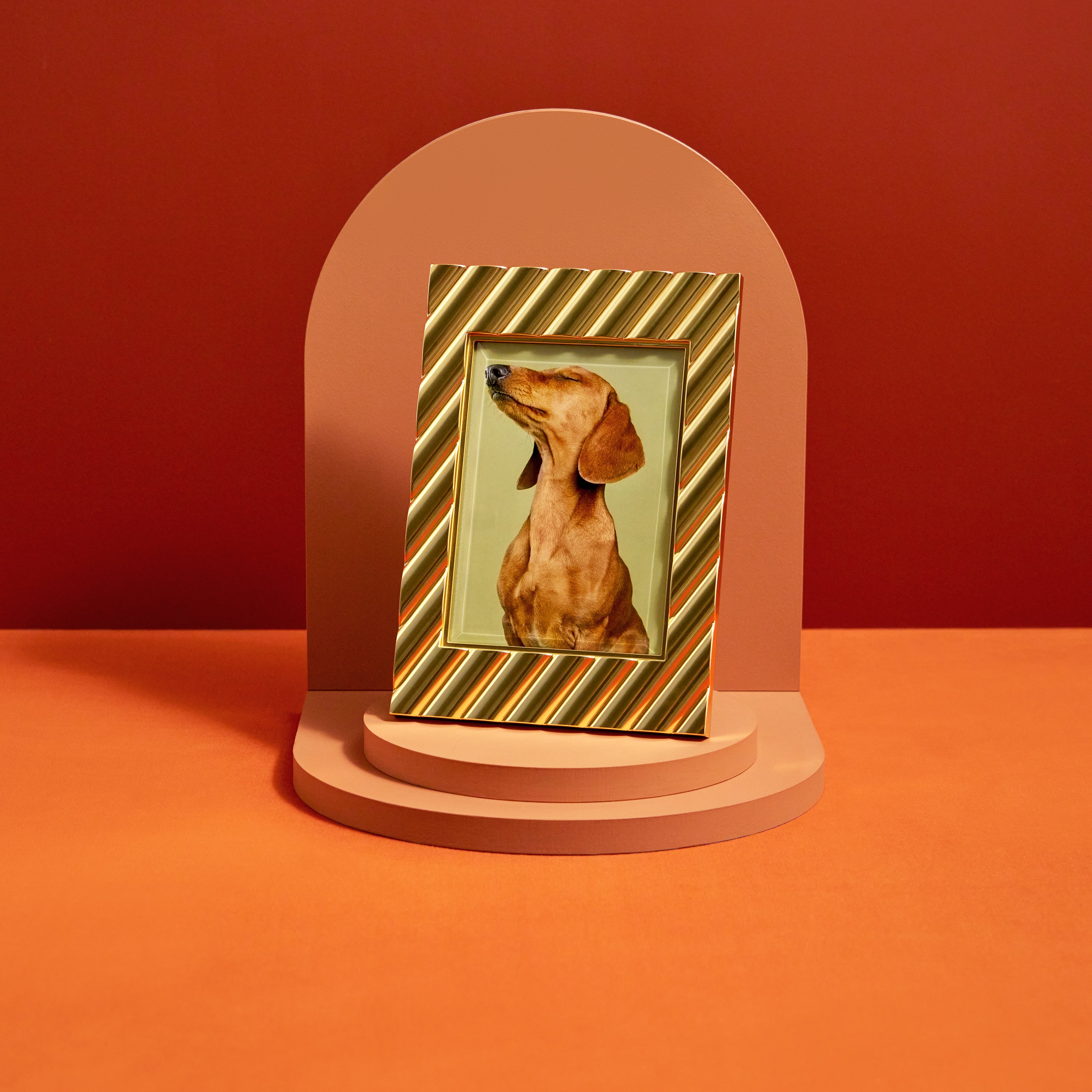 Maxime Frame Gold 4x6 Picture Frame - Elegant Home Decor for Photos, Wall Display & Gifts