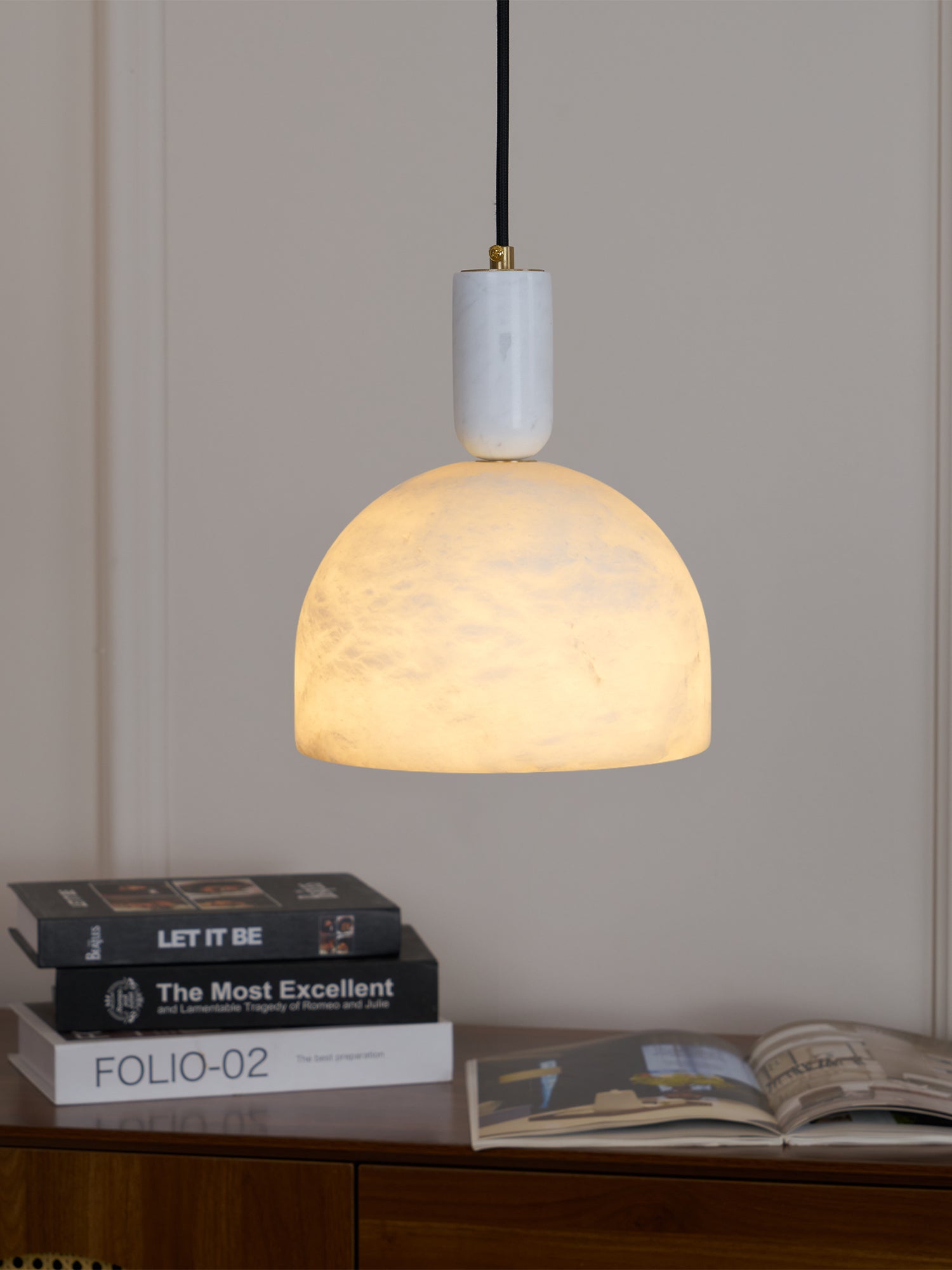Blair Alabaster Pendant Light - Modern Glass Ceiling Lamp with Gold Finish for Dining Room, Kitchen Island & Bedroom Lighting