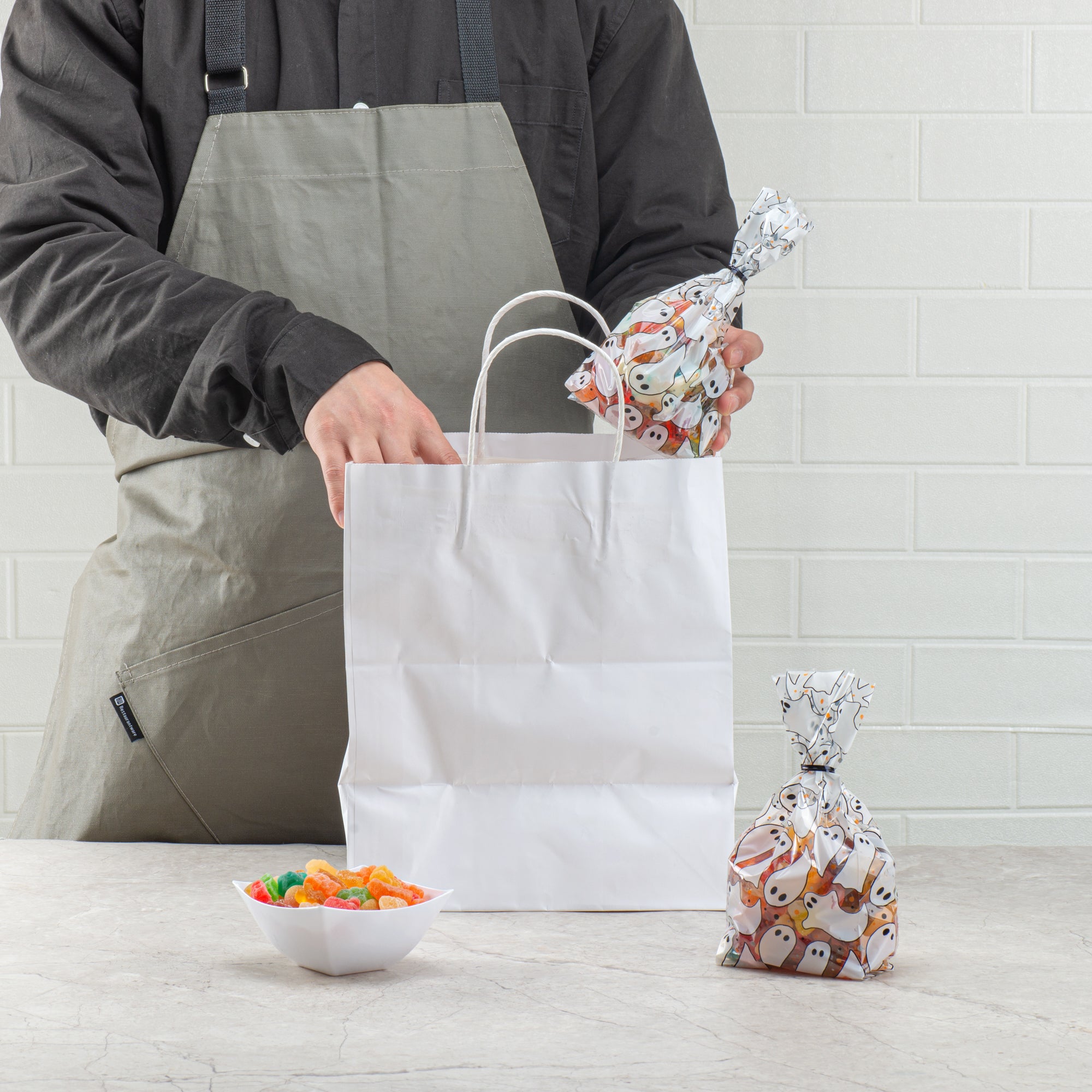 Plastic Candy Bags for Halloween - 4x2x9.5 Inch Gusseted Ghost Design Treat Bags (4000 Count Bulk Pack) - Perfect for Party Favors, Trick or Treat, and Candy Packaging