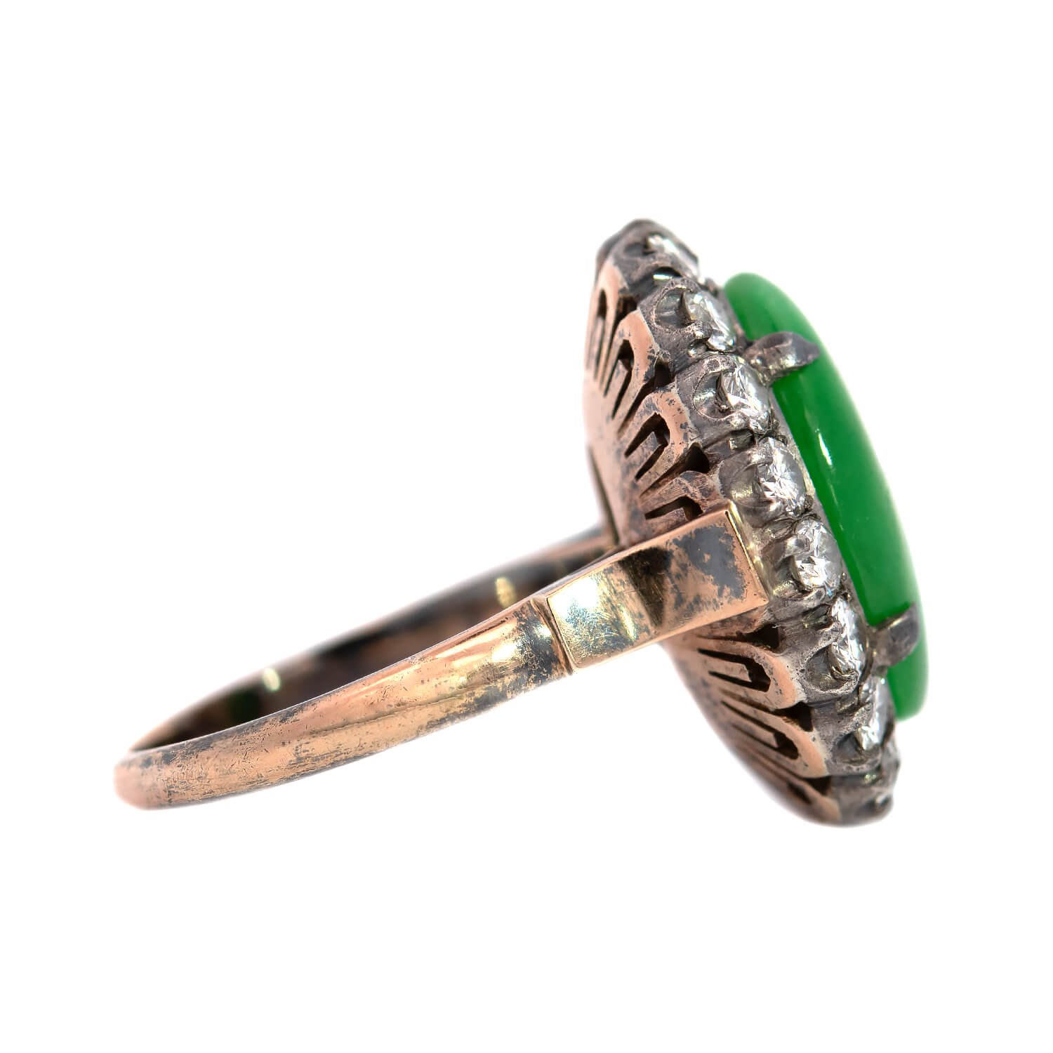 Exquisite Victorian Style 18k Gold Jade & Diamond Cocktail Ring - Elegant Statement Jewelry for Evening Parties, Weddings & Special Occasions