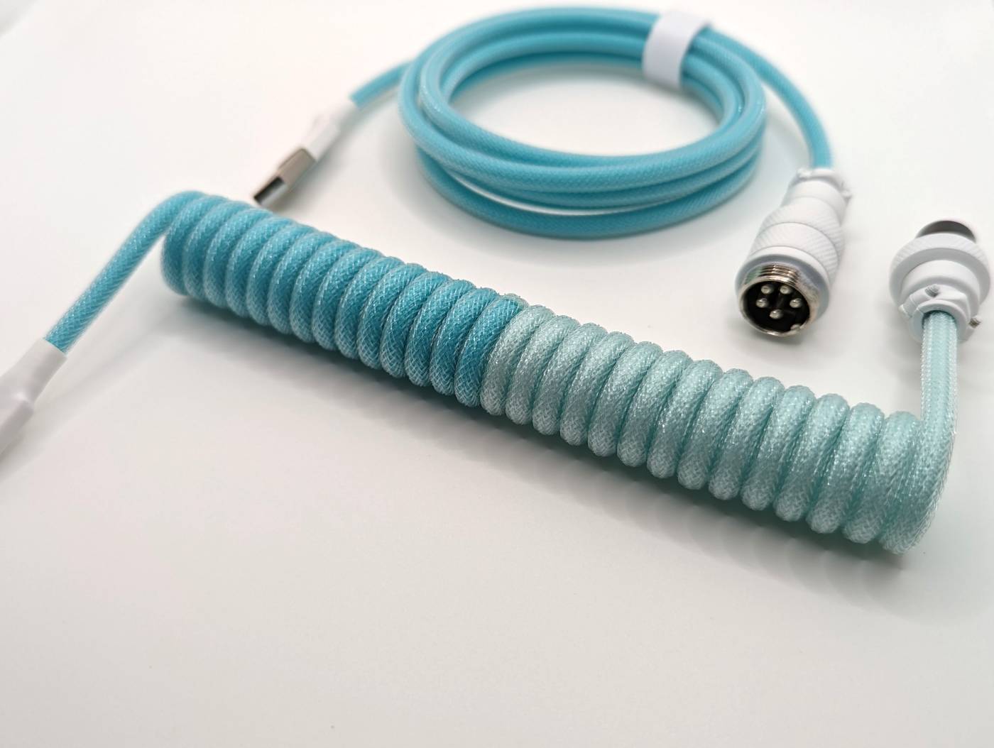 Ausmodshop Premium Coiled USB Keyboard Cable - Ocean Blue | Durable Aviator Connector for Mechanical Keyboards | Perfect for Gaming, Office & Home Workspace Setup