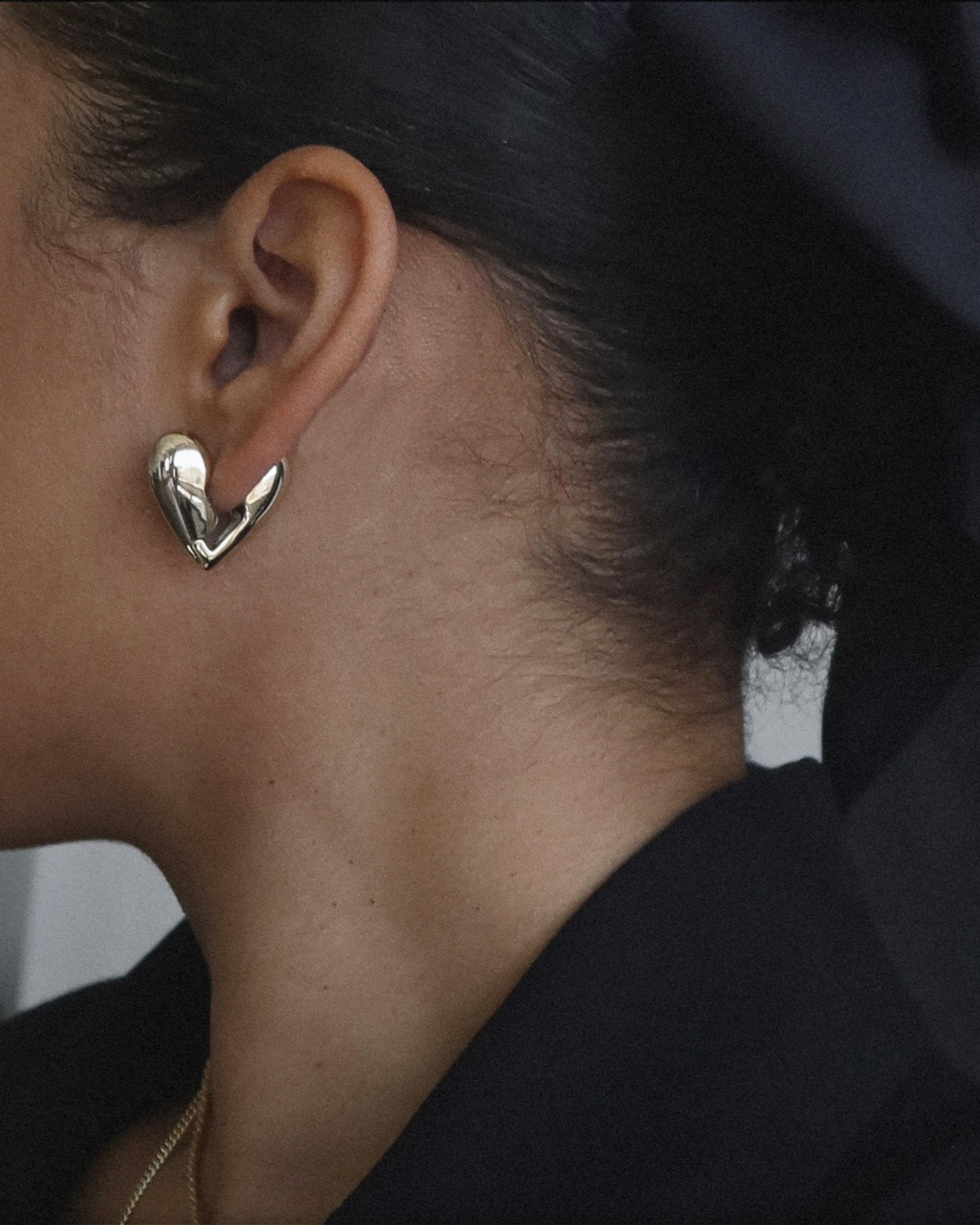 Puffy Broken Heart Hoops Earrings for Women - Trendy Valentine's Day Gift - Perfect for Date Nights, Parties & Romantic Occasions