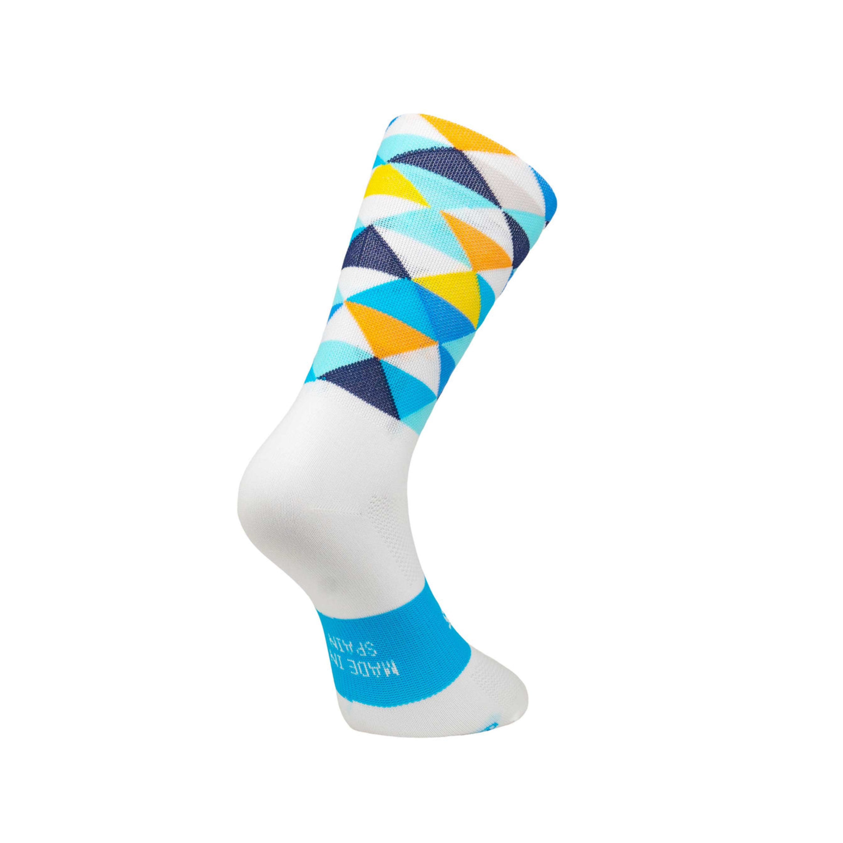Breathable Blue Cycling Socks for Men & Women - Moisture-Wicking Sports Socks for Road Biking, Mountain Biking & Indoor Cycling - Comfortable Athletic Socks for Long Rides & Workouts