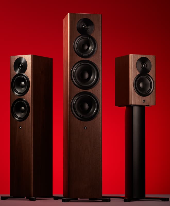 Dynaudio Focus 30 High-End Floorstanding Speakers (Pair) - Premium Home Audio System for Living Room & Home Theater Setup