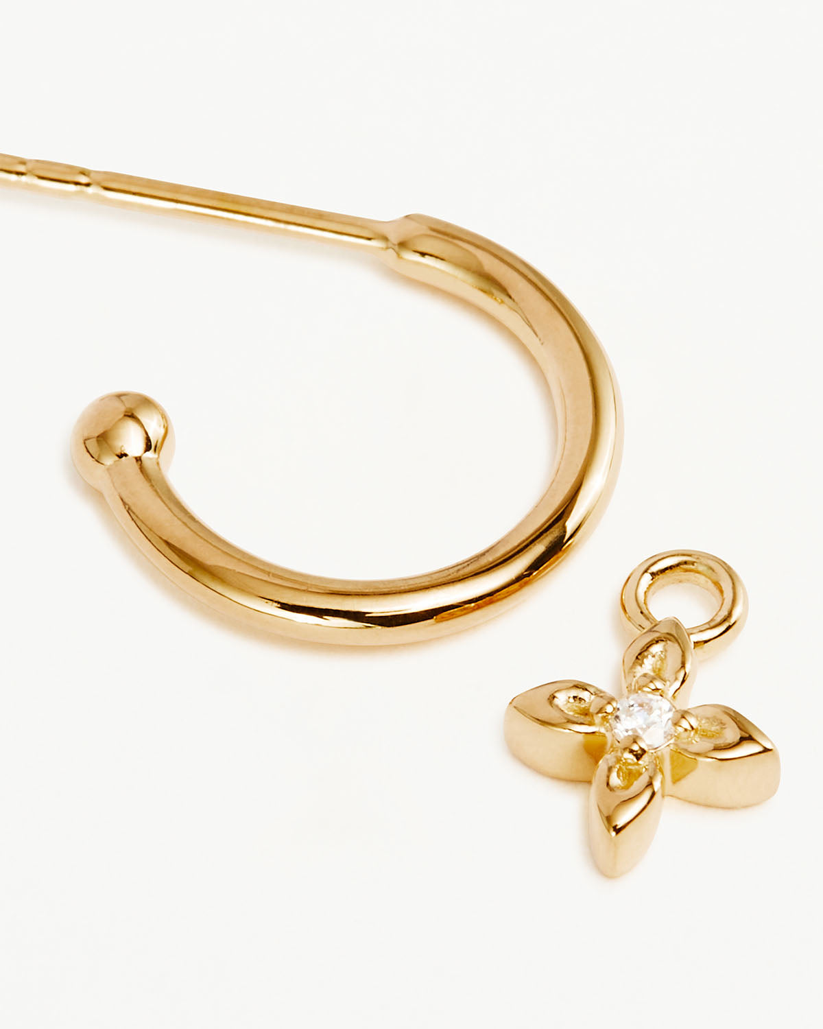 18k Gold Vermeil Hoop Earrings for Women - Hypoallergenic Dainty Lightweight Hoops - Perfect for Everyday Wear, Parties & Special Occasions