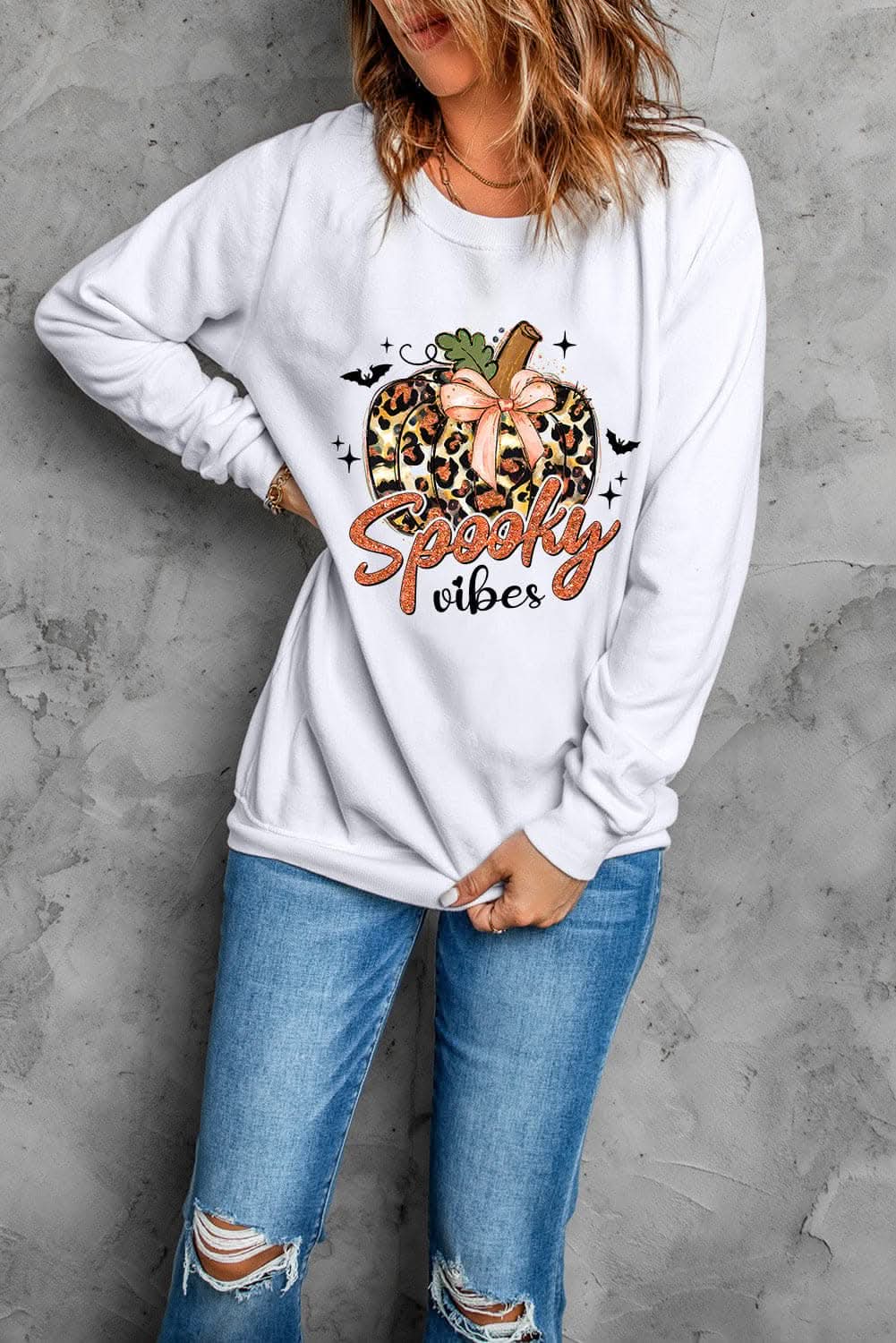 Trendy Long Sleeve Graphic Sweatshirt for Women - Soft Cotton Pullover with Stylish Prints - Perfect for Casual Outfits, Streetwear Fashion & Cozy Fall Layering