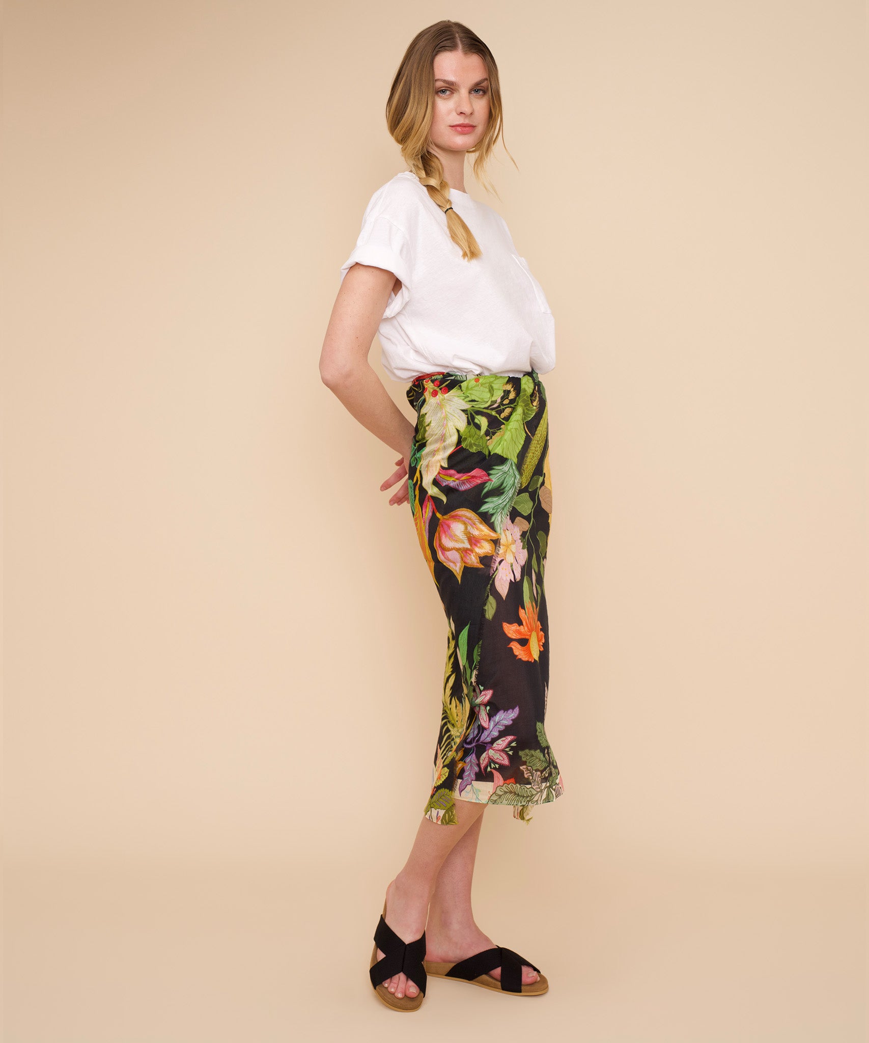 Stylish Oasis Pareo Wrap - Lightweight Beach Cover Up, Swimwear Sarong for Women - Perfect for Poolside, Vacation & Summer Outfits