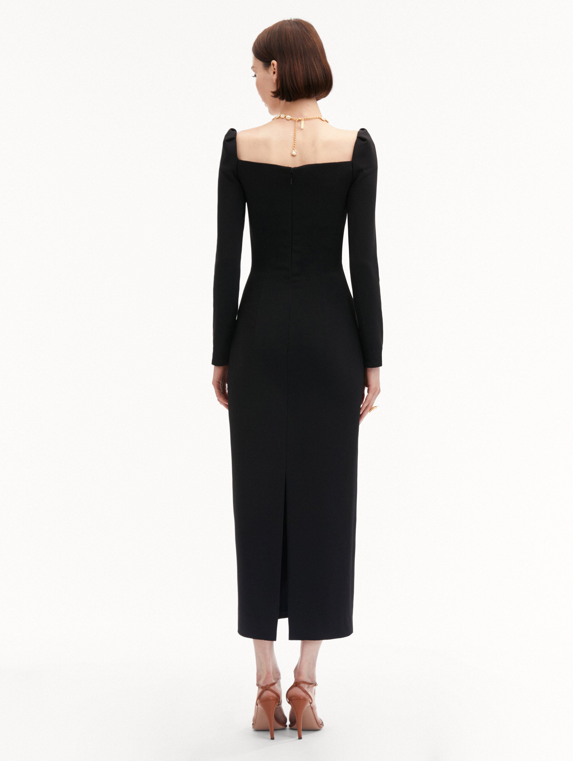 Elegant Plunging Sweetheart Neckline Cocktail Dress for Women - Perfect for Parties, Weddings & Date Nights