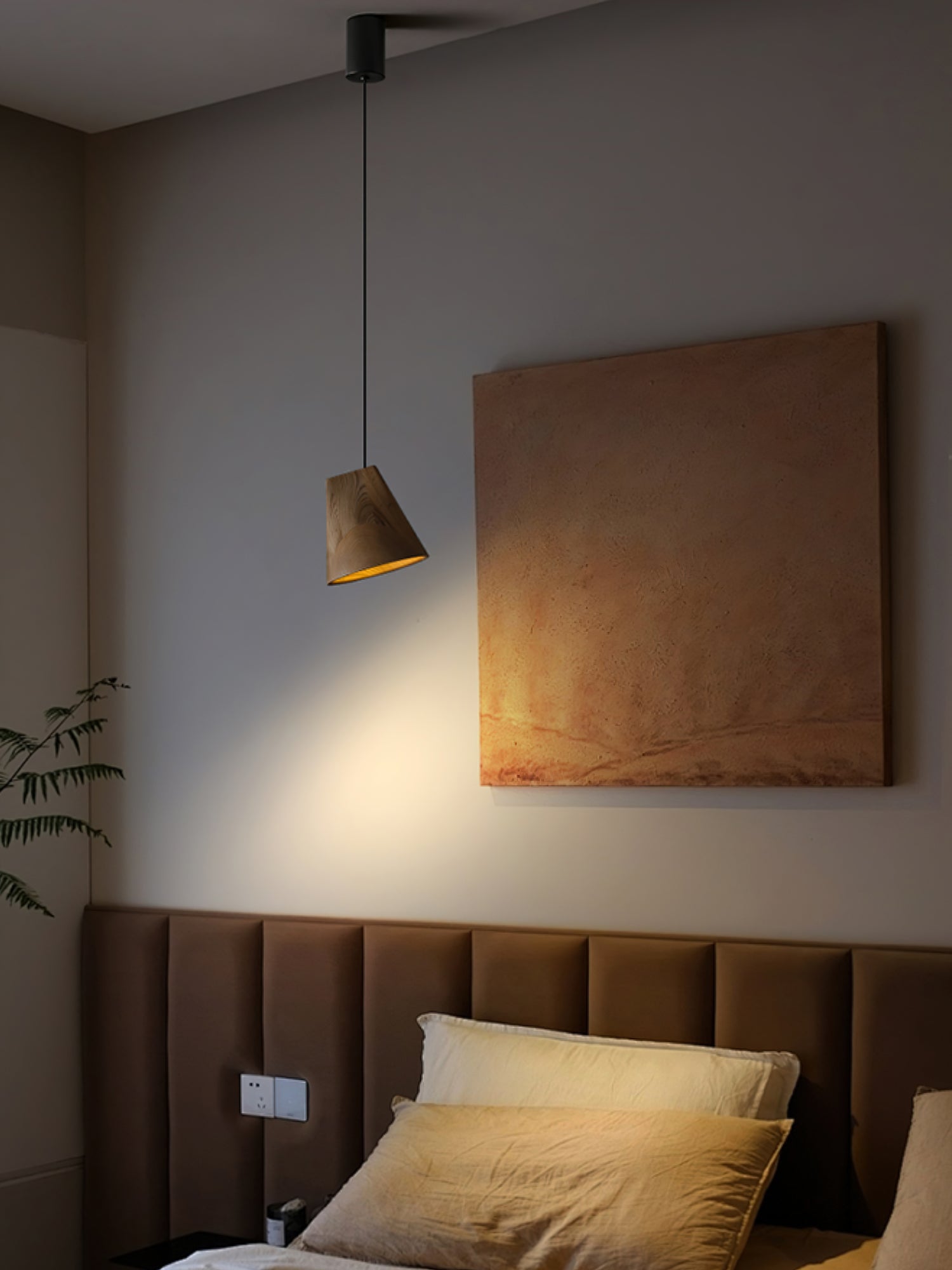 Bellwood Pendant Lamp - Modern Hanging Light Fixture for Kitchen Island, Dining Room & Bedroom - Adjustable Height & Warm White LED Lighting