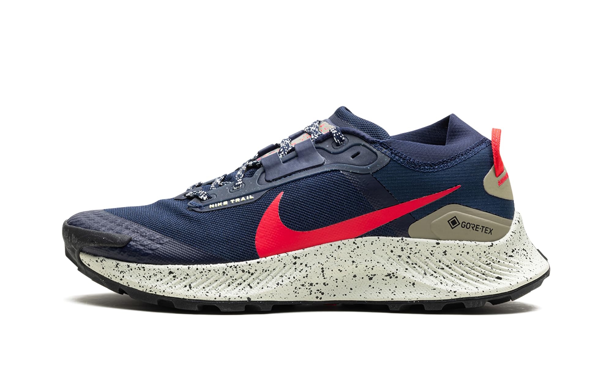 Nike Men's Waterproof Trail Running Shoes - Lightweight Hiking Sneakers for Outdoor Adventures, Gym & Daily Wear