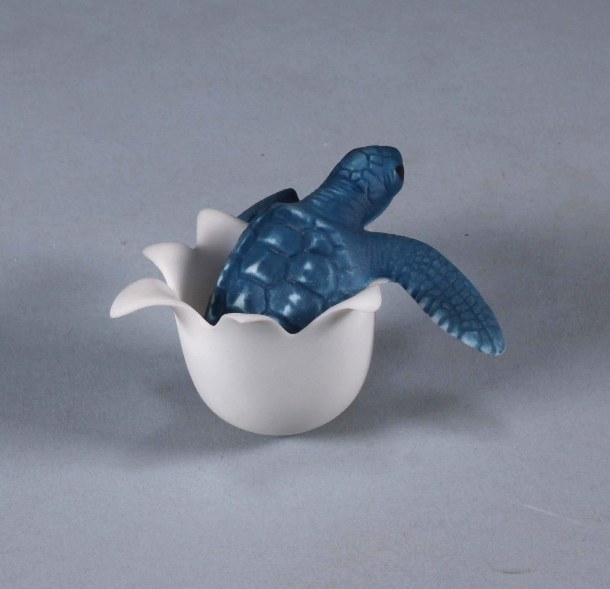 John Perry's Blue Mobile Rocking Sculpture - Tipsy Turtle Hatching from Egg | Unique Home Decor & Garden Art | Perfect for Living Room, Office Desk & Outdoor Spaces