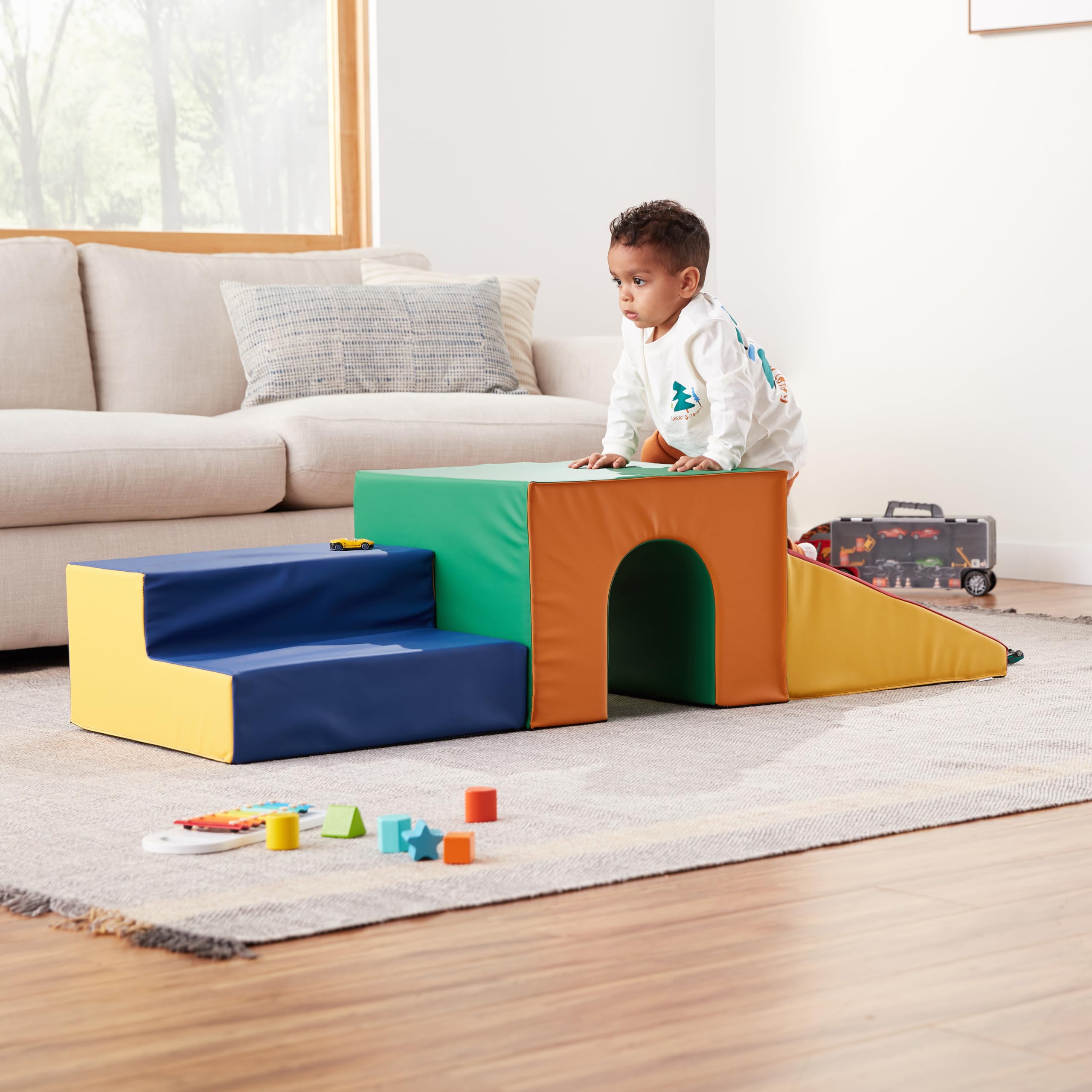 Amazon Basics Kids Soft Play Single Tunnel - Durable & Safe Crawling Tunnel for Toddlers, Indoor & Outdoor Play, Birthday Gifts, Daycare & Playroom Activity Toy