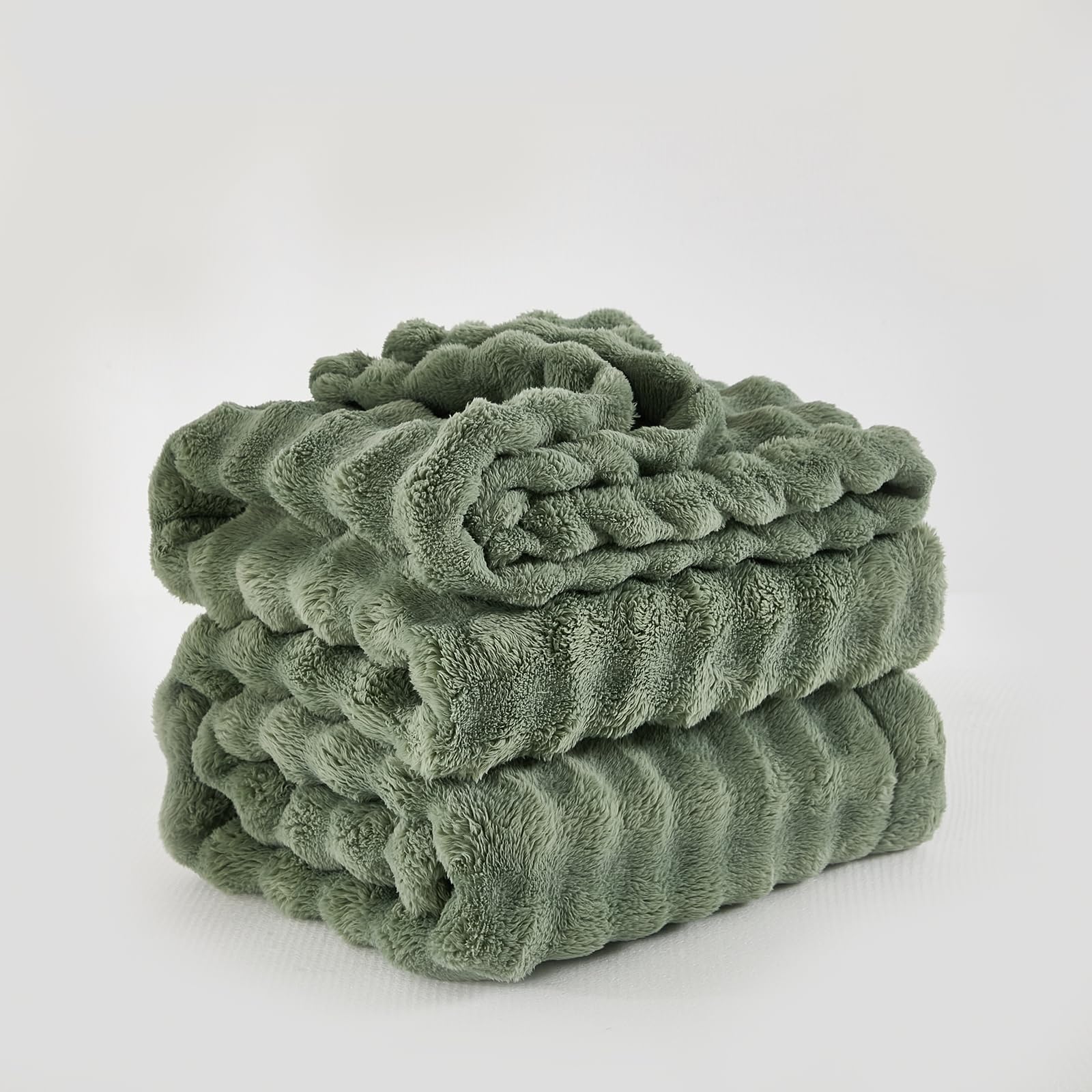 PU MEI Fleece Blanket 60x80 Inches - Ultra Soft Plush Sage Green Throw Blanket for Couch, Bed & Sofa | Luxury Bubble Fluffy Twin Extra Large Blanket for All Seasons | Perfect for Lounging, Netflix Nights & Winter Warmth