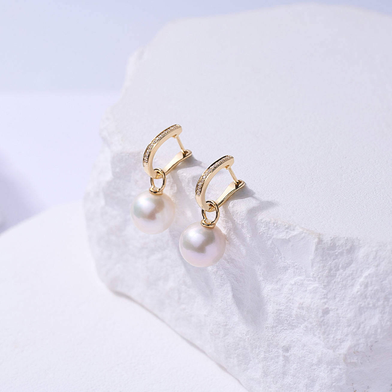 18K Solid Gold Edison Pearl Earrings KE00077 - Elegant & Timeless Pearl Jewelry for Women | Perfect for Weddings, Parties & Special Occasions