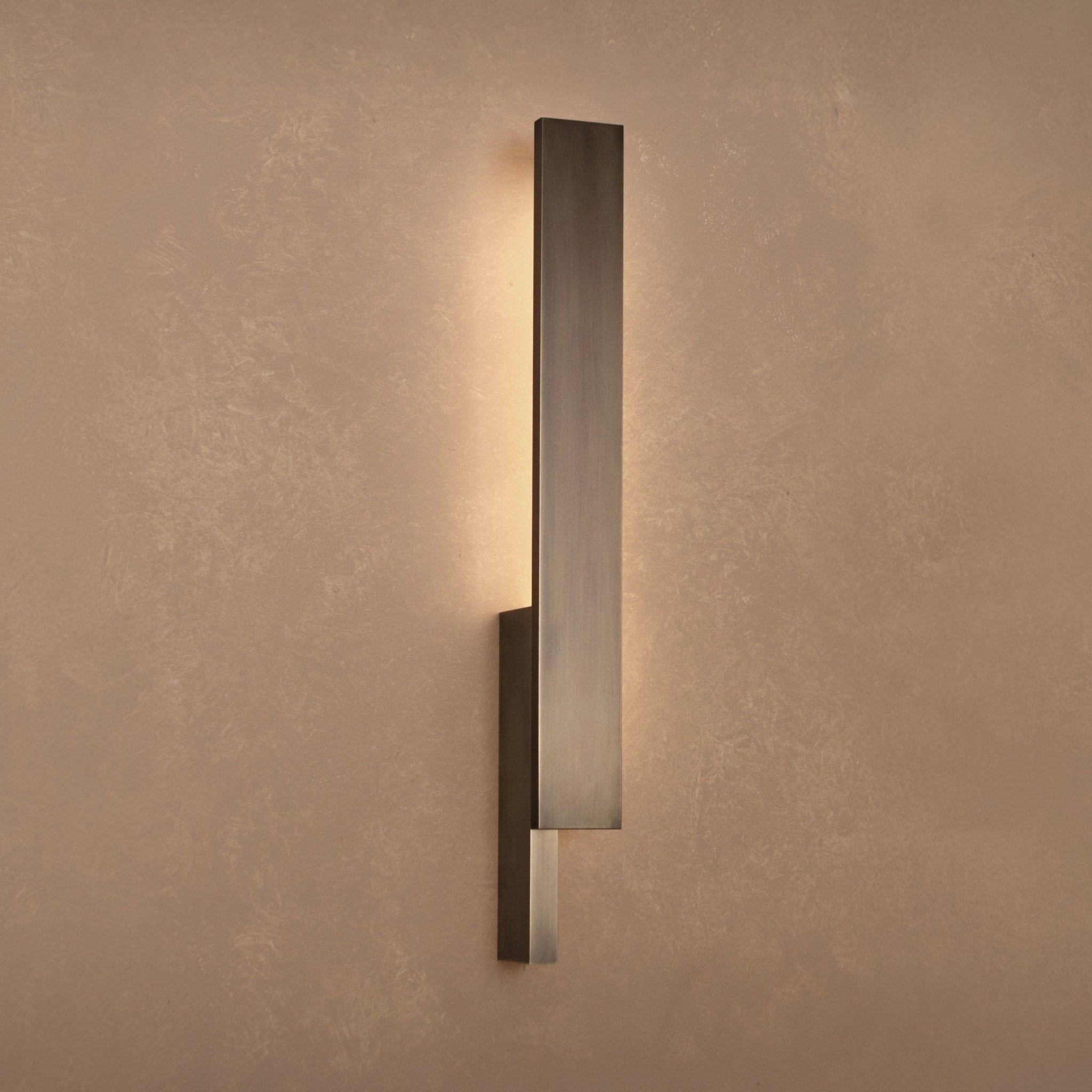BEN TOVIM DESIGN Bloc Wall Sconce - Right Mount Bronze Patina Finish | Modern Wall Lighting for Living Room, Bedroom & Hallway