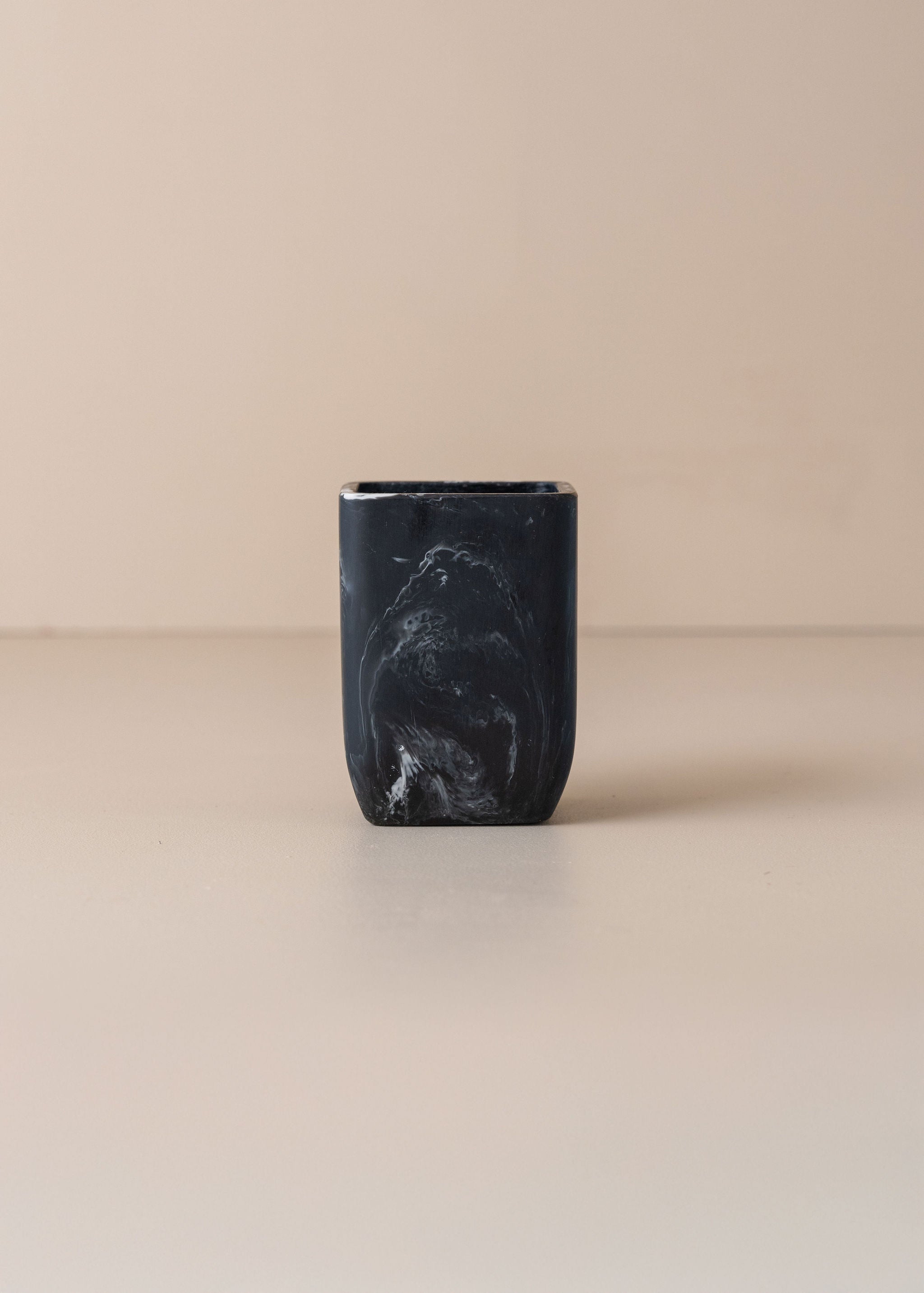 Flow Resin Toothbrush Holder - Ash Black | Modern Bathroom Organizer for Brushes & Oral Care Essentials | Perfect for Countertop, Vanity, or Travel