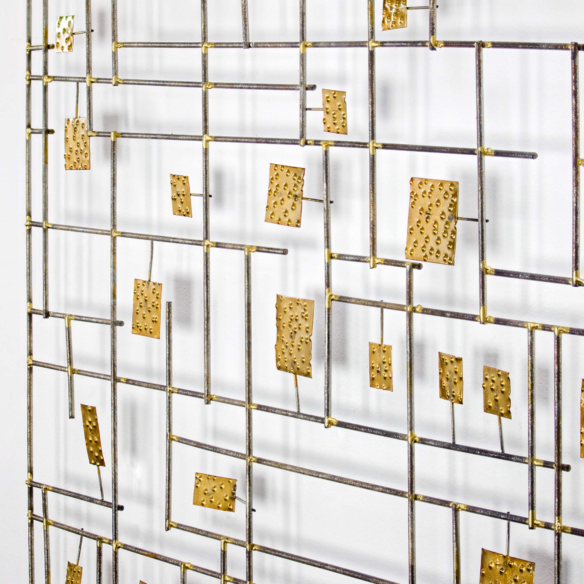 B.J. Keith Abstract Metal Wall Art Decor - Modern Home & Office Wall Hanging - 28x21 Inches - Handcrafted Geometric Wall Sculpture for Living Room, Bedroom, Dining Room Decor