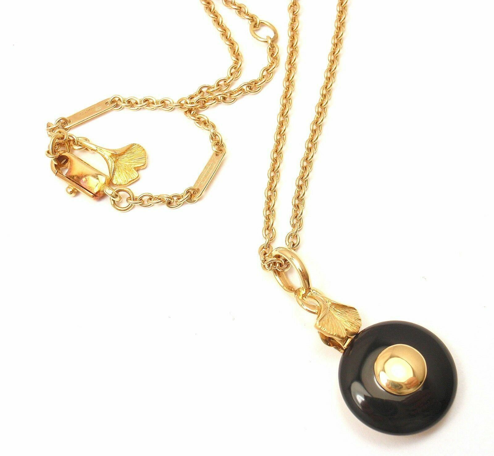 Authentic Carrera Y Carrera 18k Yellow Gold Ginkgo Onyx Pendant Necklace for Women - Elegant Layered Jewelry Gift for Anniversary, Birthday & Special Occasions