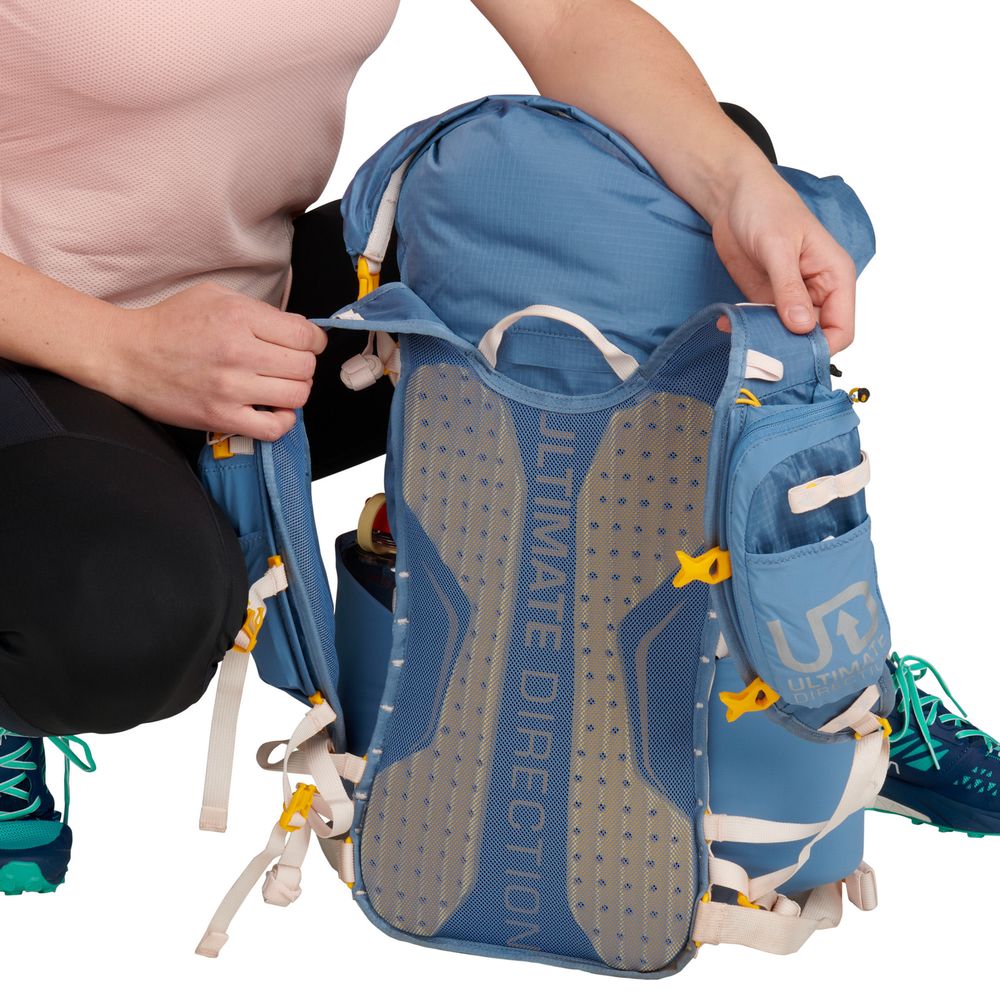 Ultimate Direction Women's Fastpackher 30 - Lightweight Hiking Backpack for Women | Perfect for Trail Running, Travel & Outdoor Adventures