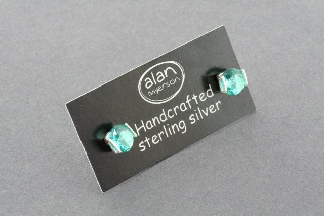 Aqua Marine Cubic Zirconia Claw Stud Earrings – Elegant Jewelry for Women, Perfect for Parties, Weddings & Everyday Wear