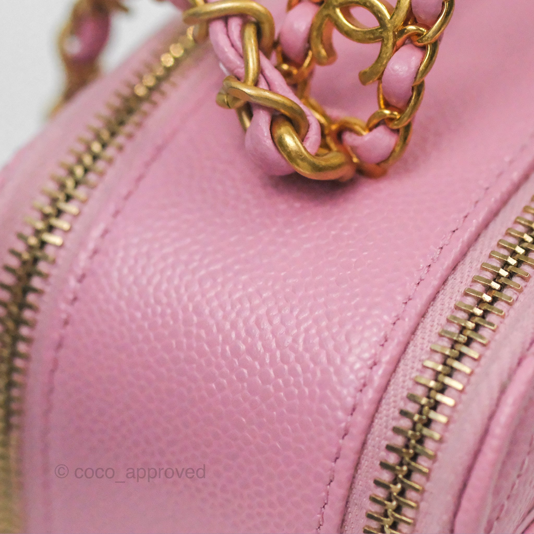 Chanel Caviar Quilted Small Vanity Case Handbag in Light Pink - Luxury Crossbody Bag for Women, Perfect for Date Night & Special Occasions