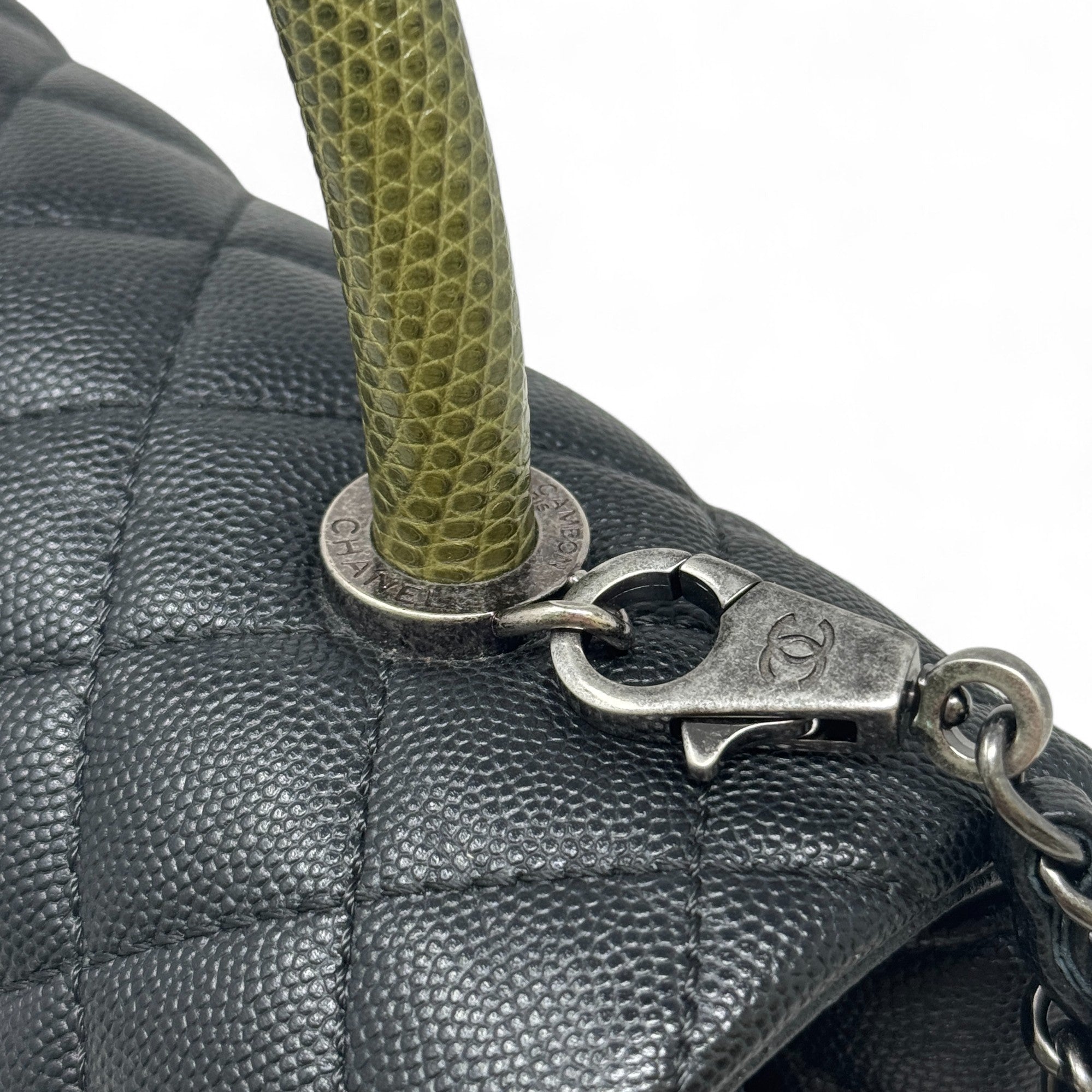 Chanel Black Medium Coco Handle Bag in Lizard Leather - Perfect for Evening Events & Luxury Fashion Accessories