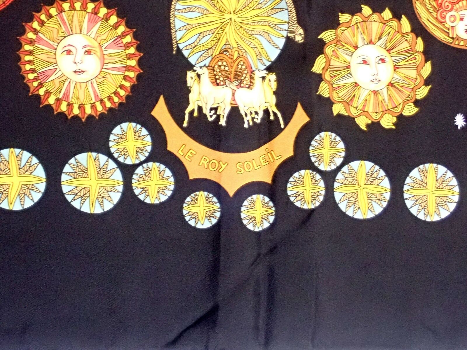 Authentic Hermes Le Roy Soleil The Sun King Vintage 90cm Silk Scarf - Rare Collectible Luxury Scarf for Women, Perfect for Elegant Outfits & Special Occasions