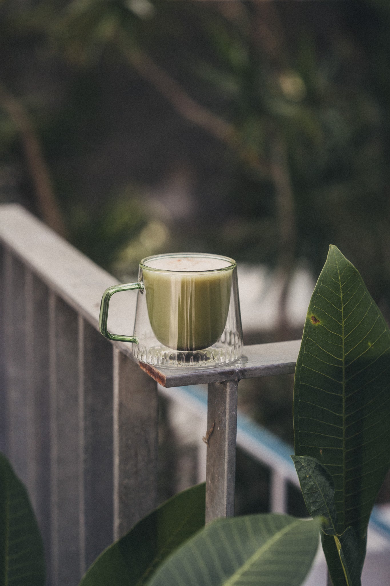 Premium Kairos Coffee Cup - Eco-Friendly Green Travel Mug for Hot & Cold Drinks - Perfect for Office, Commuting, and Outdoor Adventures