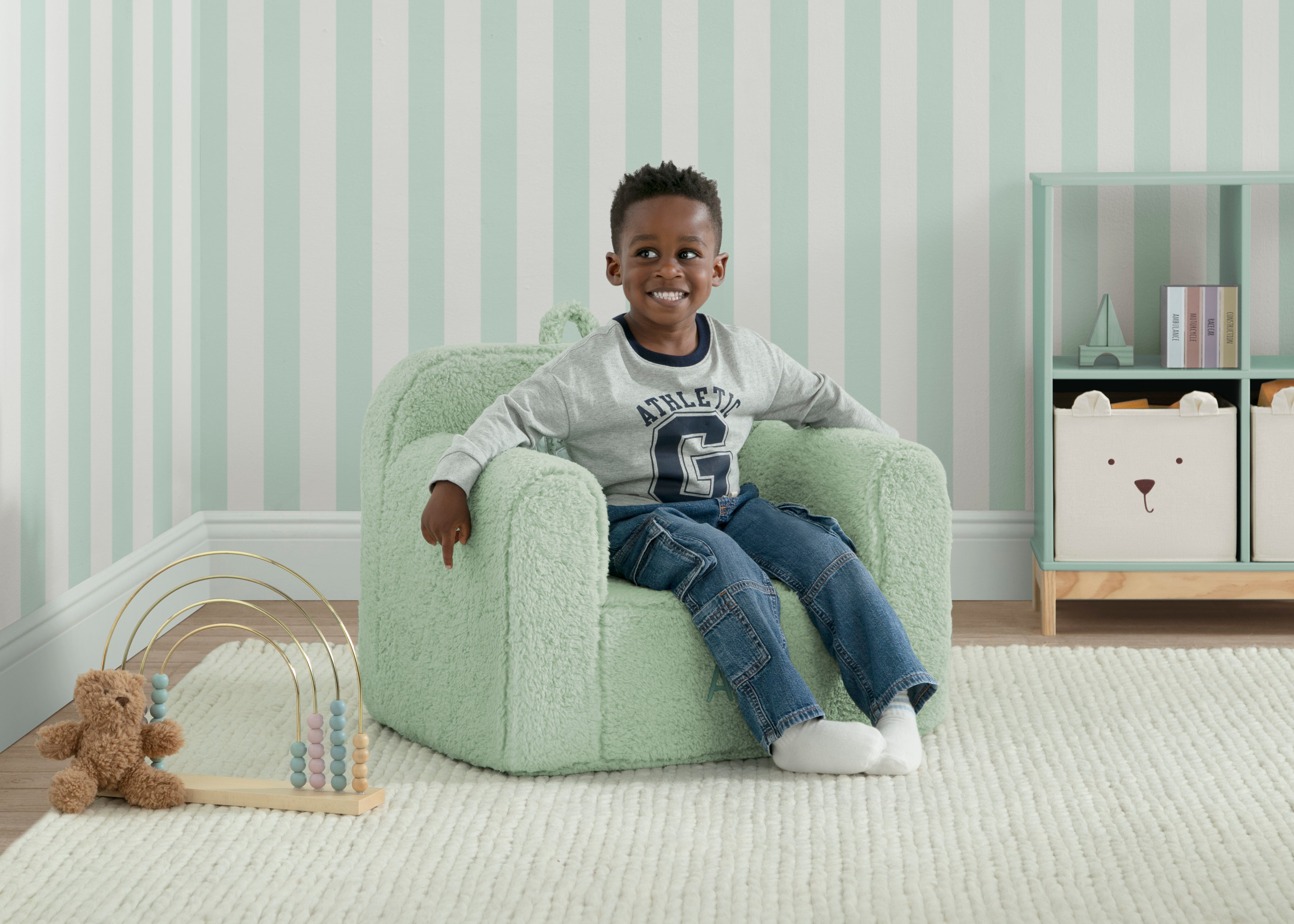 Personalized BabyGap Sherpa Chair - Cozy & Custom Kids' Seat for Nursery, Bedroom, or Playroom - Perfect for Reading, Relaxing & Snuggling