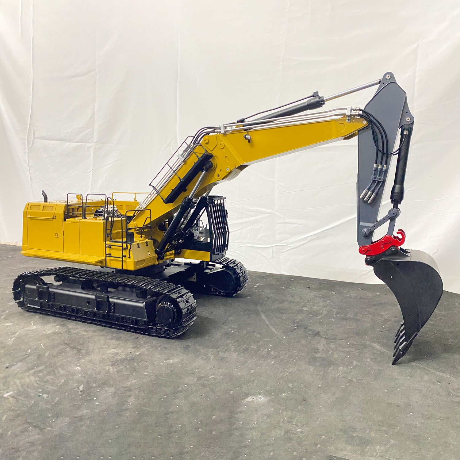 1/14 Scale 374 UHD 4-Arm RC Hydraulic Demolition Excavator Toy - Radio Controlled Digger with PL18EV Sound & Light System - Ready-to-Play Assembled & Painted Model for Construction Enthusiasts - Perfect for Indoor/Outdoor Play, Collecting, and RC Hobbyists