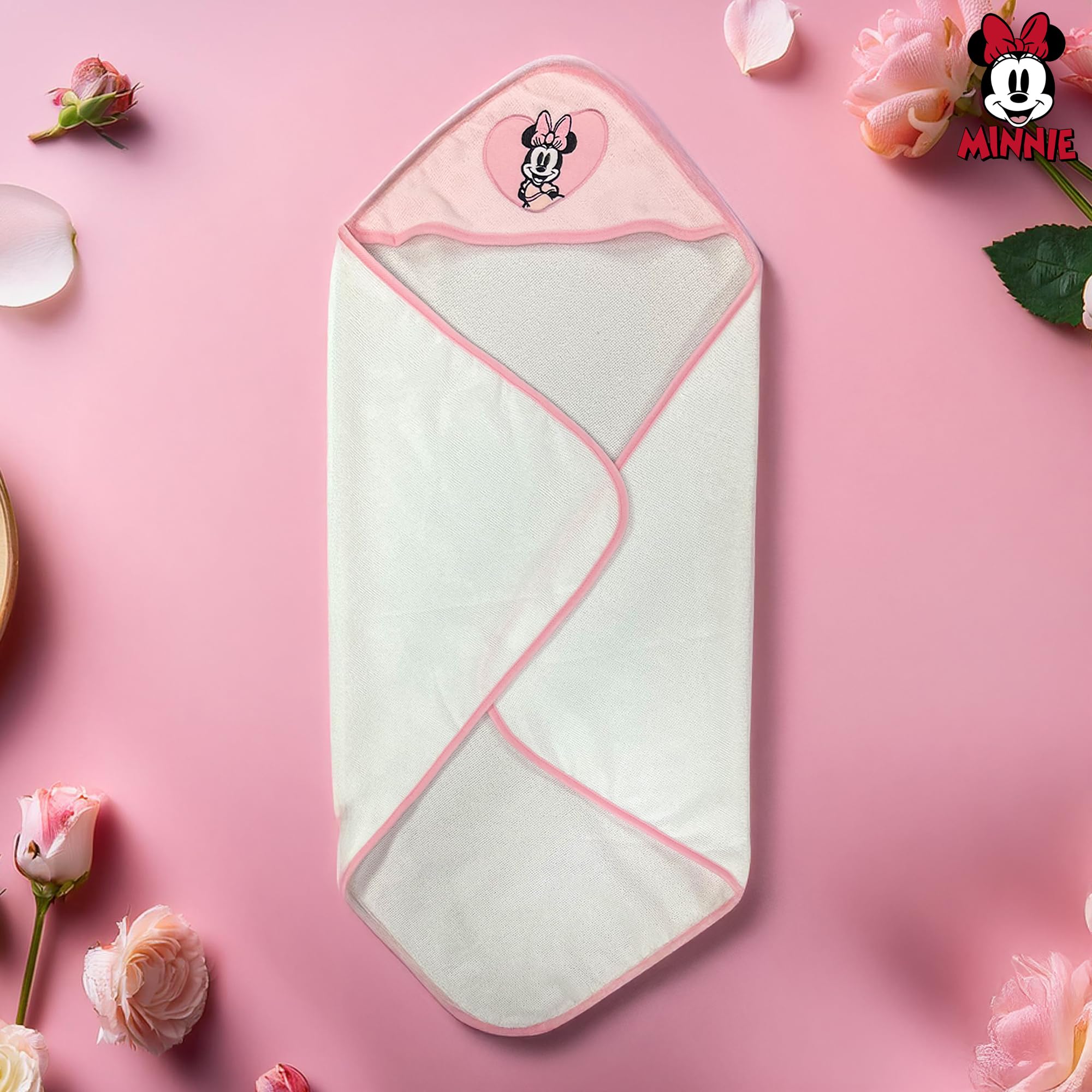 Minnie Mouse Hooded Baby Bath Towel Set - Soft Plush Disney Licensed Pink/White | 5 Wash Cloths Included | Newborn Essentials for Bath Time & Baby Showers | Perfect Gift for Girls & Toddlers