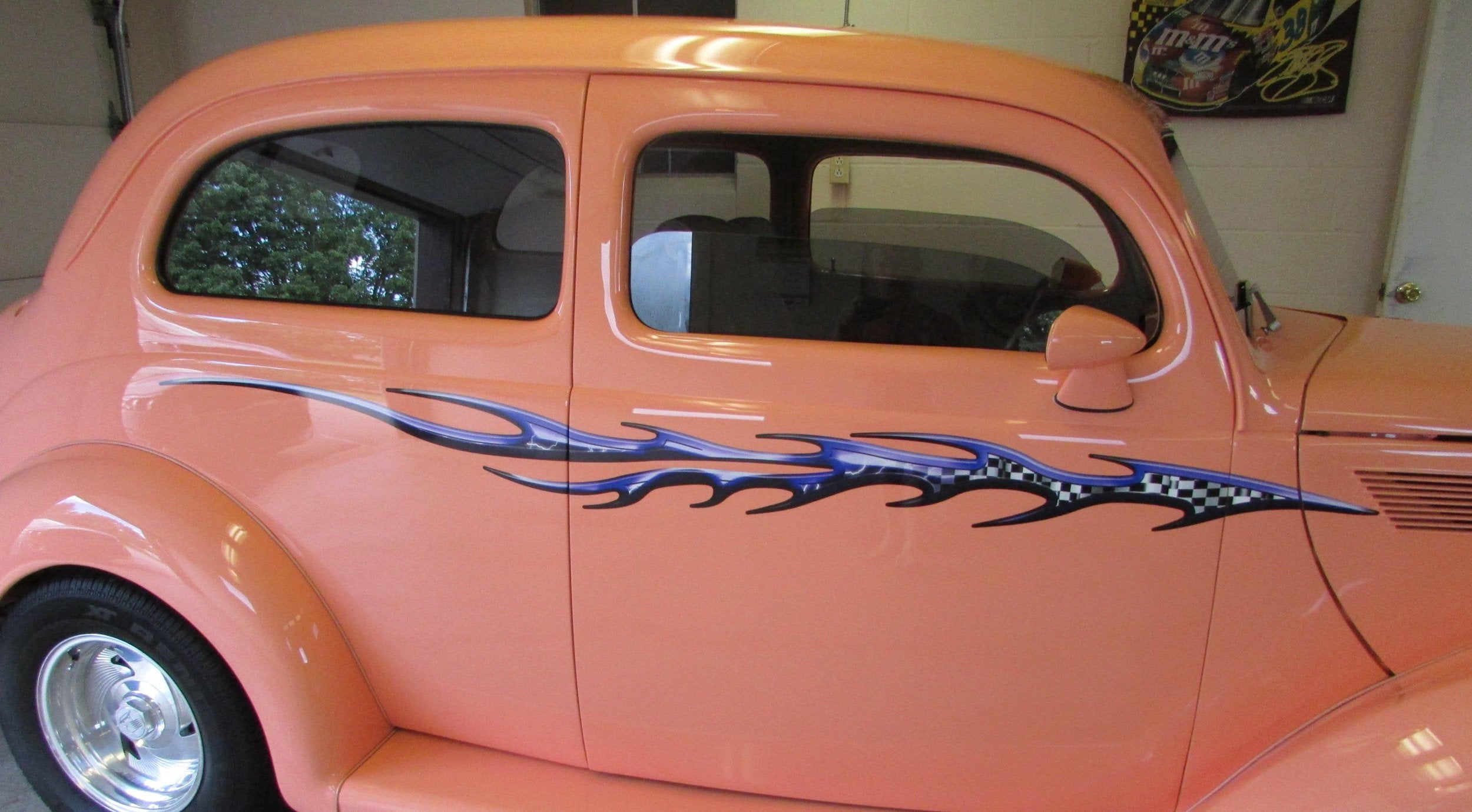 Checkered Flag Flames Car Decals - High-Quality Vinyl Stickers for Cars, Trucks & Motorcycles - Perfect for Racing Enthusiasts & Auto Customization