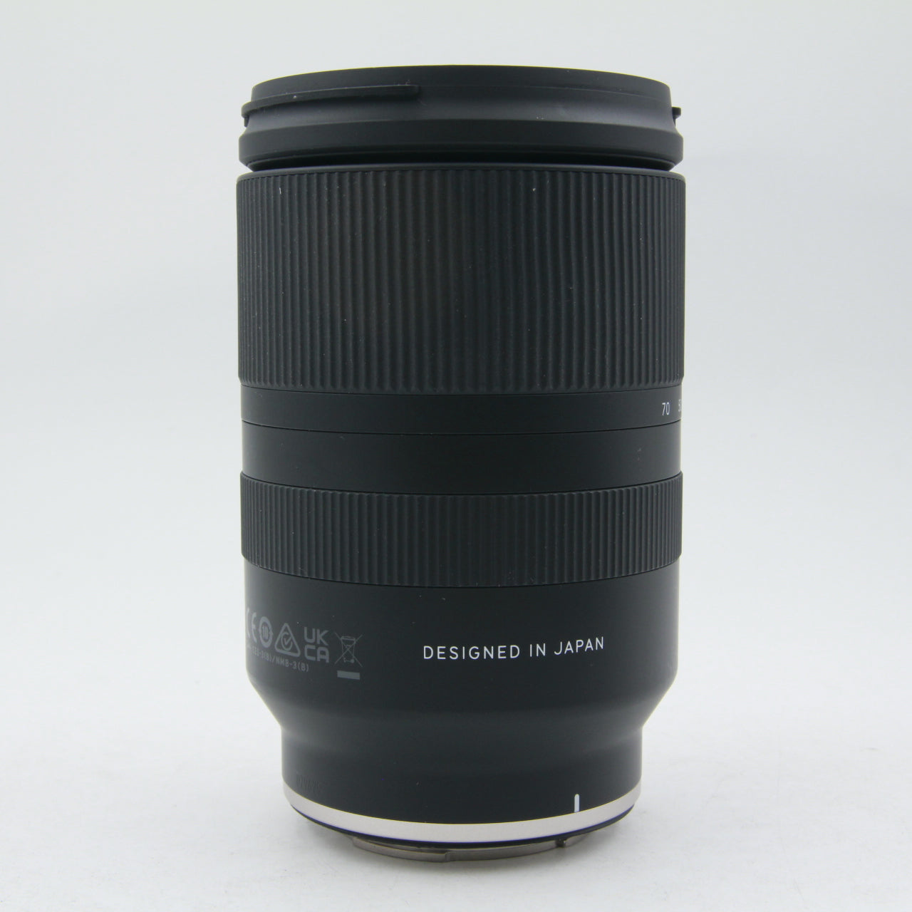 Tamron 17-70mm f/2.8 Di III-A VC RXD Lens for Sony E Mount - Fast Aperture Zoom Lens for Photography & Videography | Perfect for Travel, Portraits & Low Light Shooting