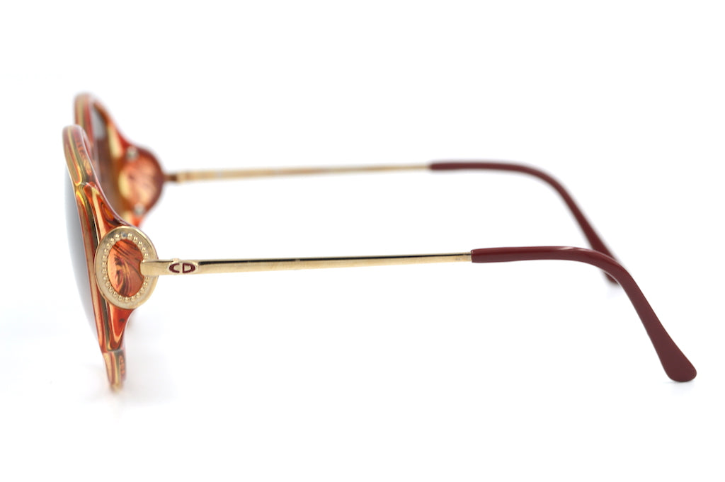 Christian Dior 2658 30 Sunglasses - Luxury Designer Shades for Women | UV Protection & Fashion Statement | Perfect for Beach, Driving & Outdoor Activities