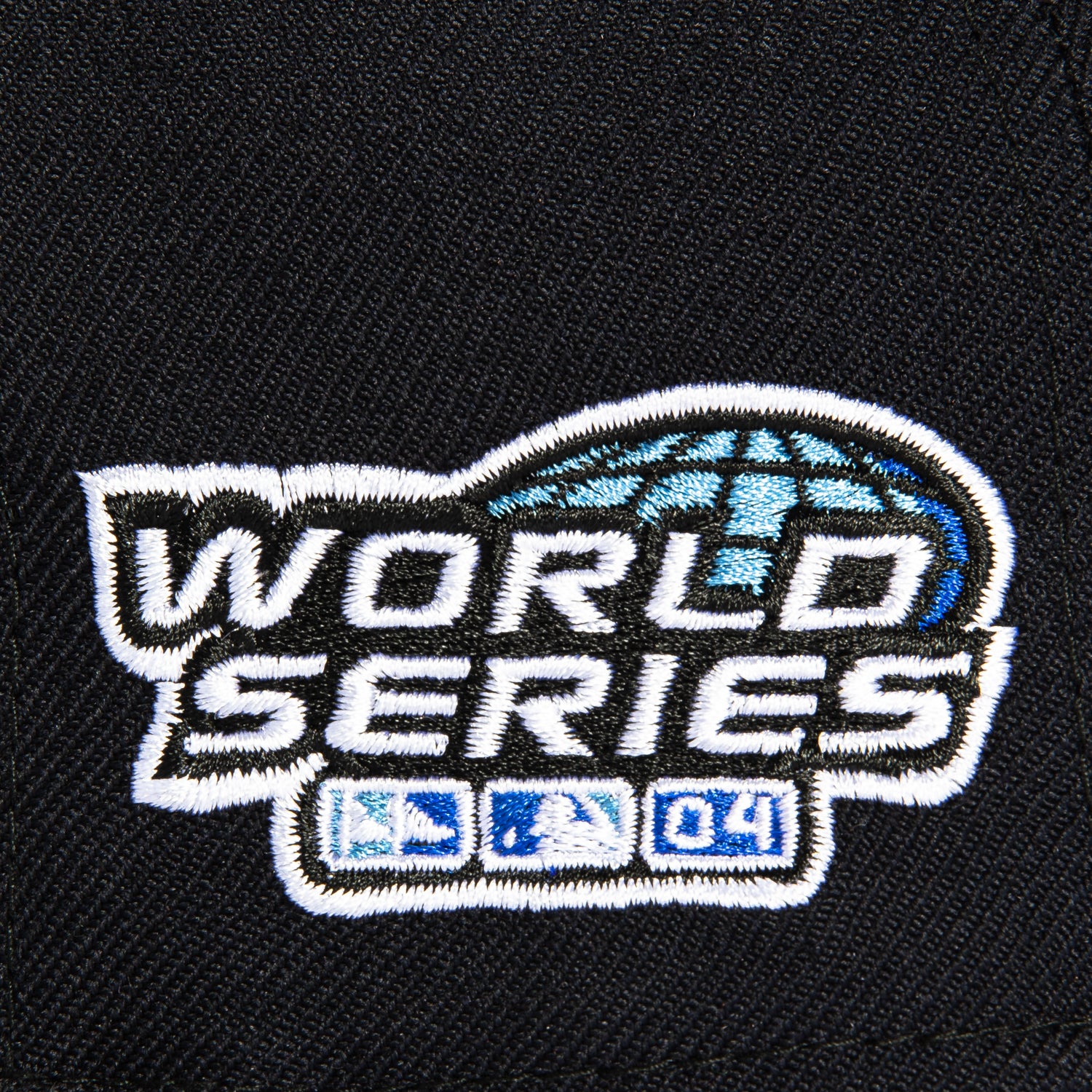 New Era 59Fifty Boston Red Sox 2004 World Series Patch Snapback Hat - Navy Blue MLB Baseball Cap for Men & Women - Perfect for Games, Collecting & Streetwear Fashion