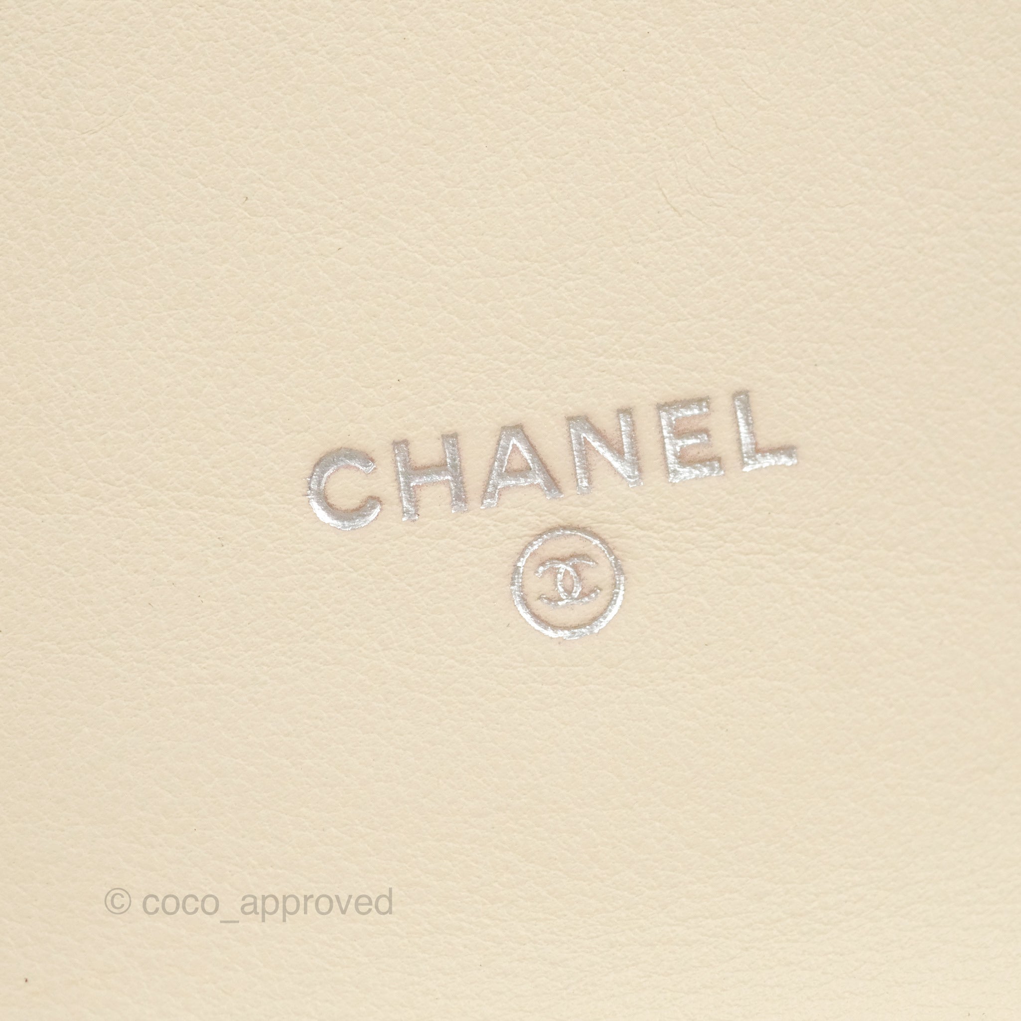 Chanel Chevron Clutch Bag with Chain - Ivory Calfskin Leather & Silver Hardware - Perfect for Evening Parties & Special Occasions