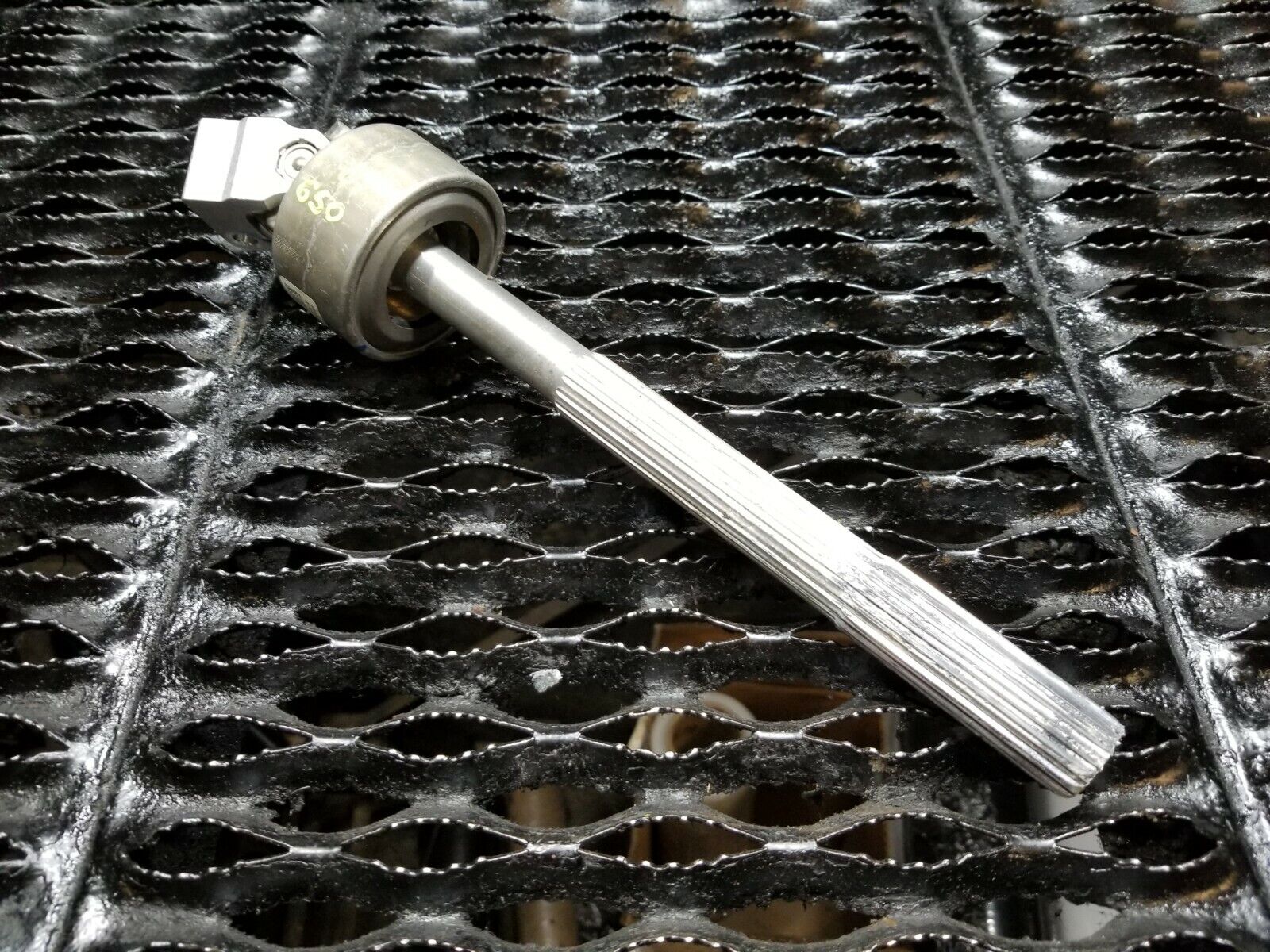 2006-2010 BMW 650i E63 OEM Steering Column Lower Shaft Replacement Part - Perfect for DIY Car Repairs & Maintenance