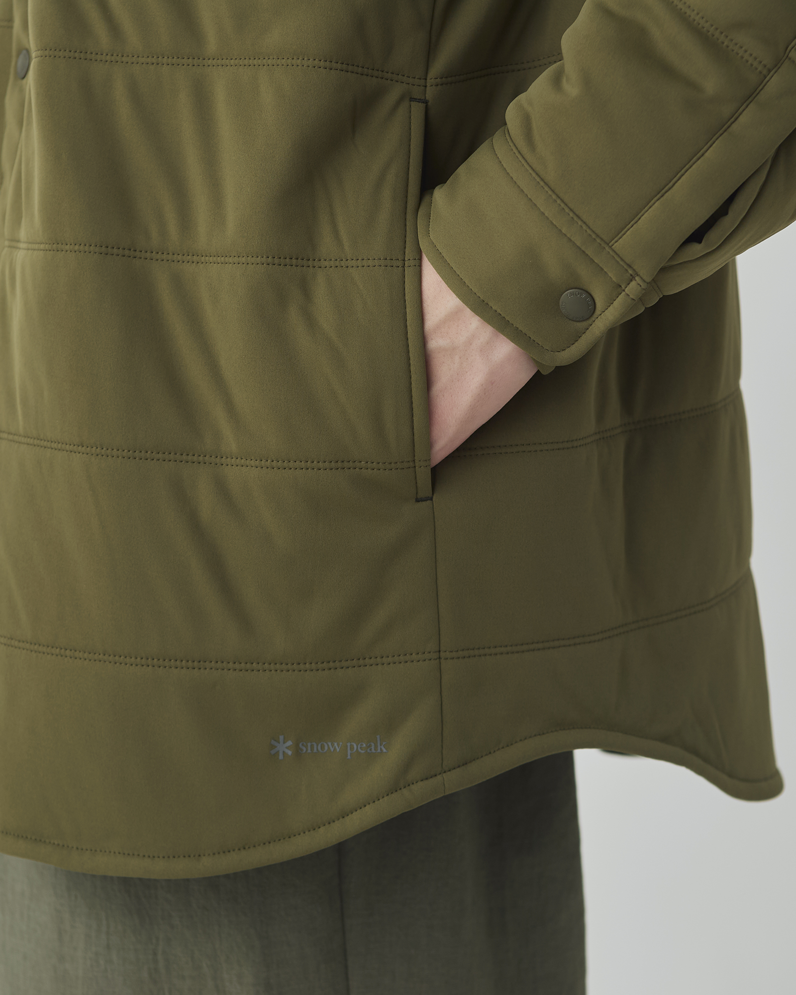 Flexible Insulated Shirt for Men & Women - Lightweight Thermal Base Layer for Cold Weather Hiking, Skiing & Outdoor Activities