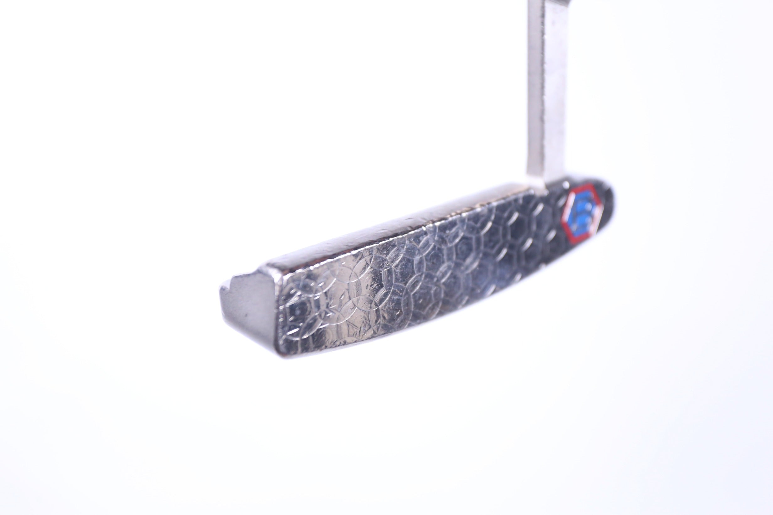 Bettinardi BB1 2014 Right-Handed Blade Putter 34.5 Inch - Premium Used Golf Club for Improved Putting Accuracy | Perfect for Golf Enthusiasts & Tournament Play