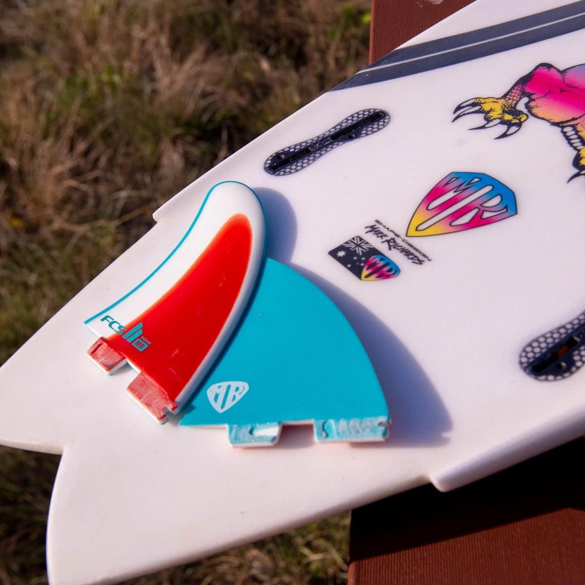 FCS II MR Freeride PG Twin Surfboard Fins - Blue/Red/White - High Performance for All Wave Conditions - Perfect for Surfing, Freeriding, and Twin Fin Setups