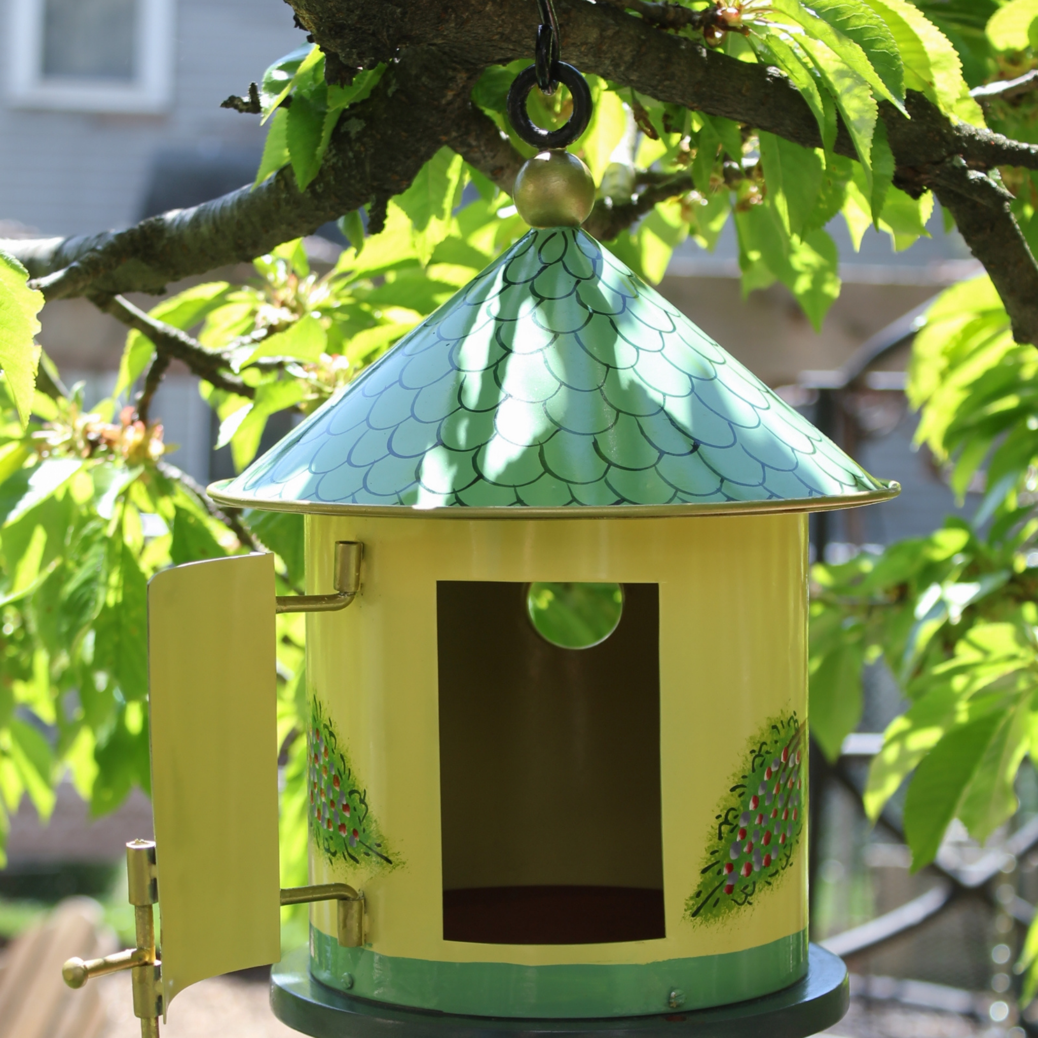 Bastion Birdhouse - Durable Wooden Bird House for Outdoor Garden, Backyard & Patio - Attracts Wild Birds for Natural Pest Control & Bird Watching