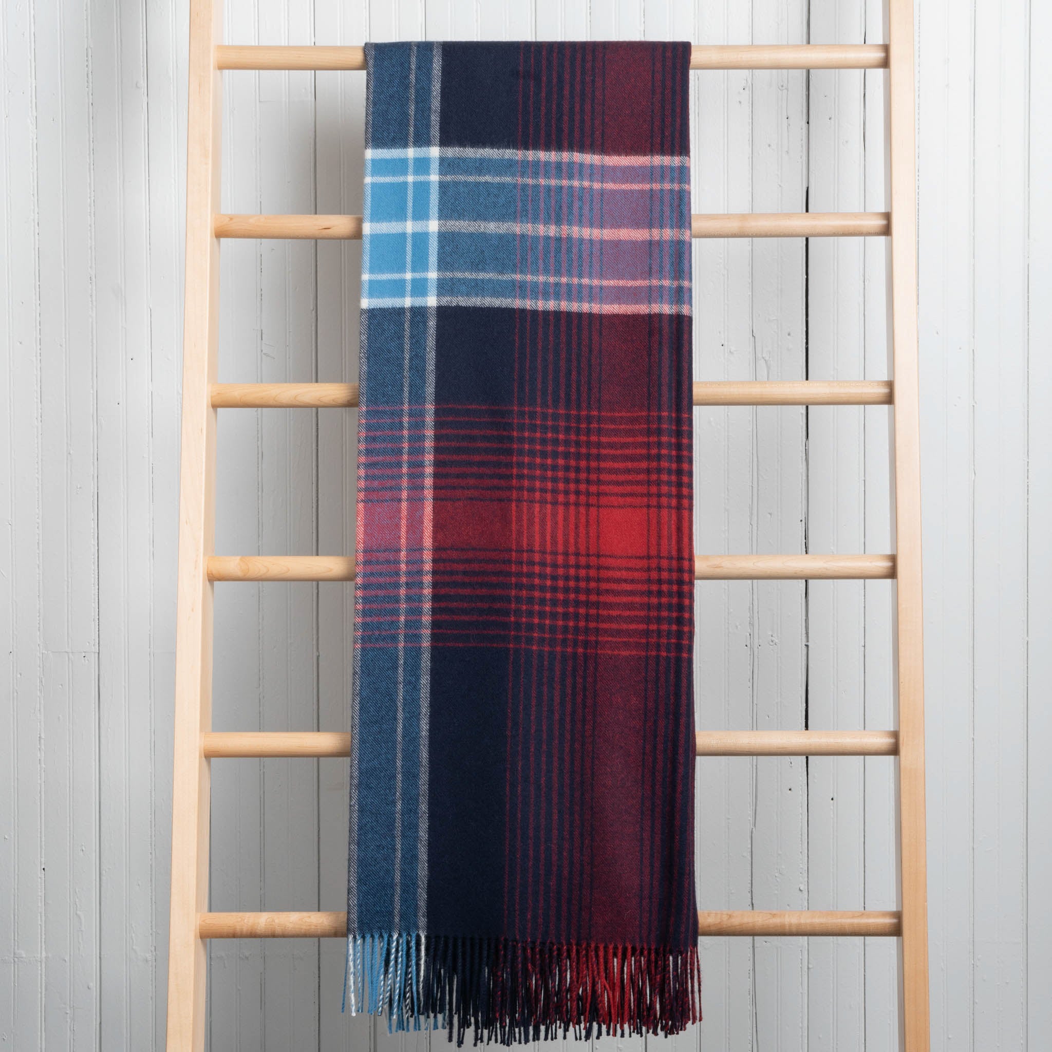 Soft & Cozy Flannel Plaid Baby Alpaca Throw Blanket - Warm Winter Blanket for Couch, Bed, Sofa & Travel - Perfect Gift for Home Decor & Cold Weather