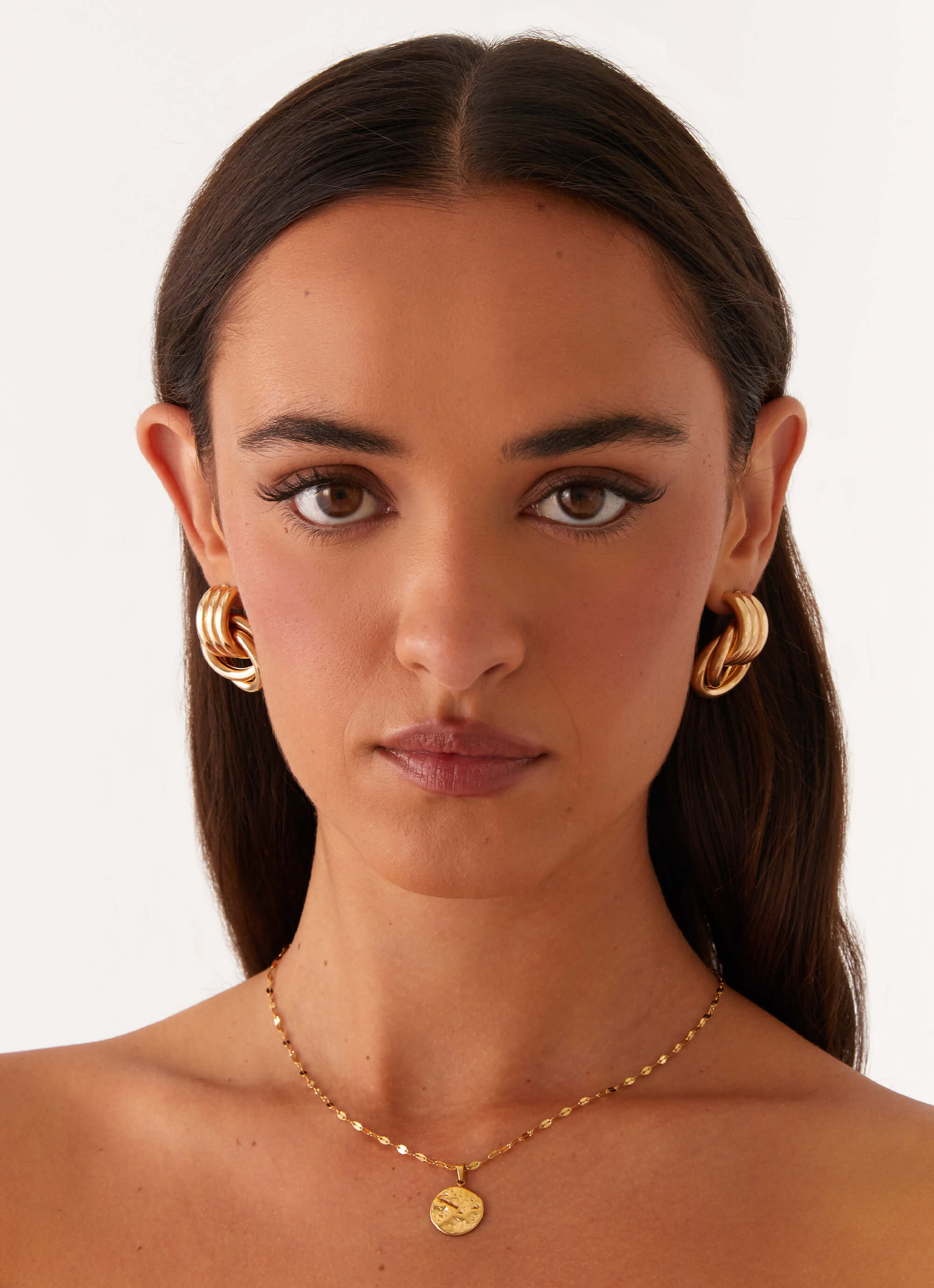 Trendy Gold Influencer Necklace - Perfect for Everyday Wear, Parties & Gifting