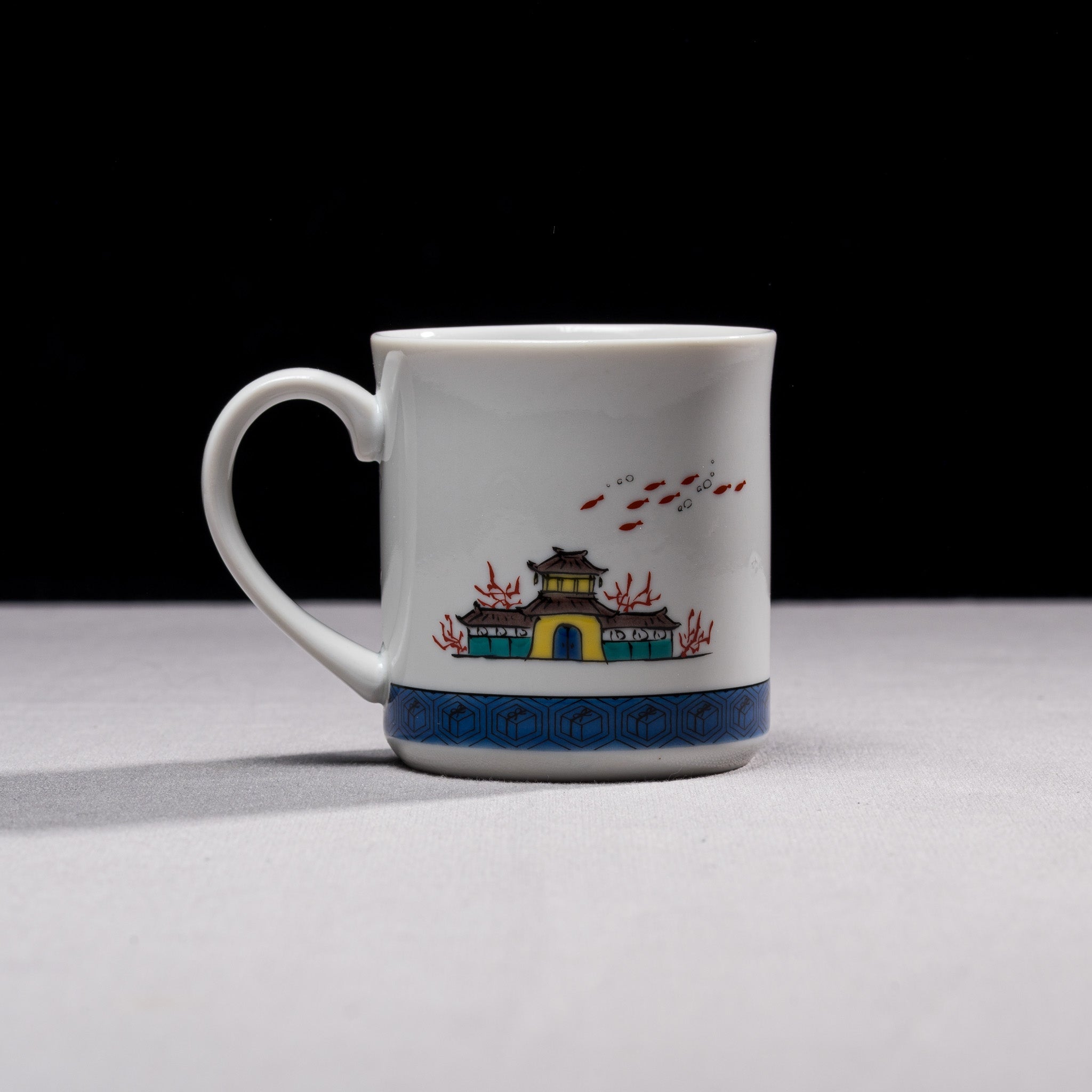 Japanese Folktale Urashima Taro Ceramic Coffee Mug - Traditional Storytelling Design for Tea, Coffee & Hot Drinks - Perfect Gift for Anime & Manga Fans